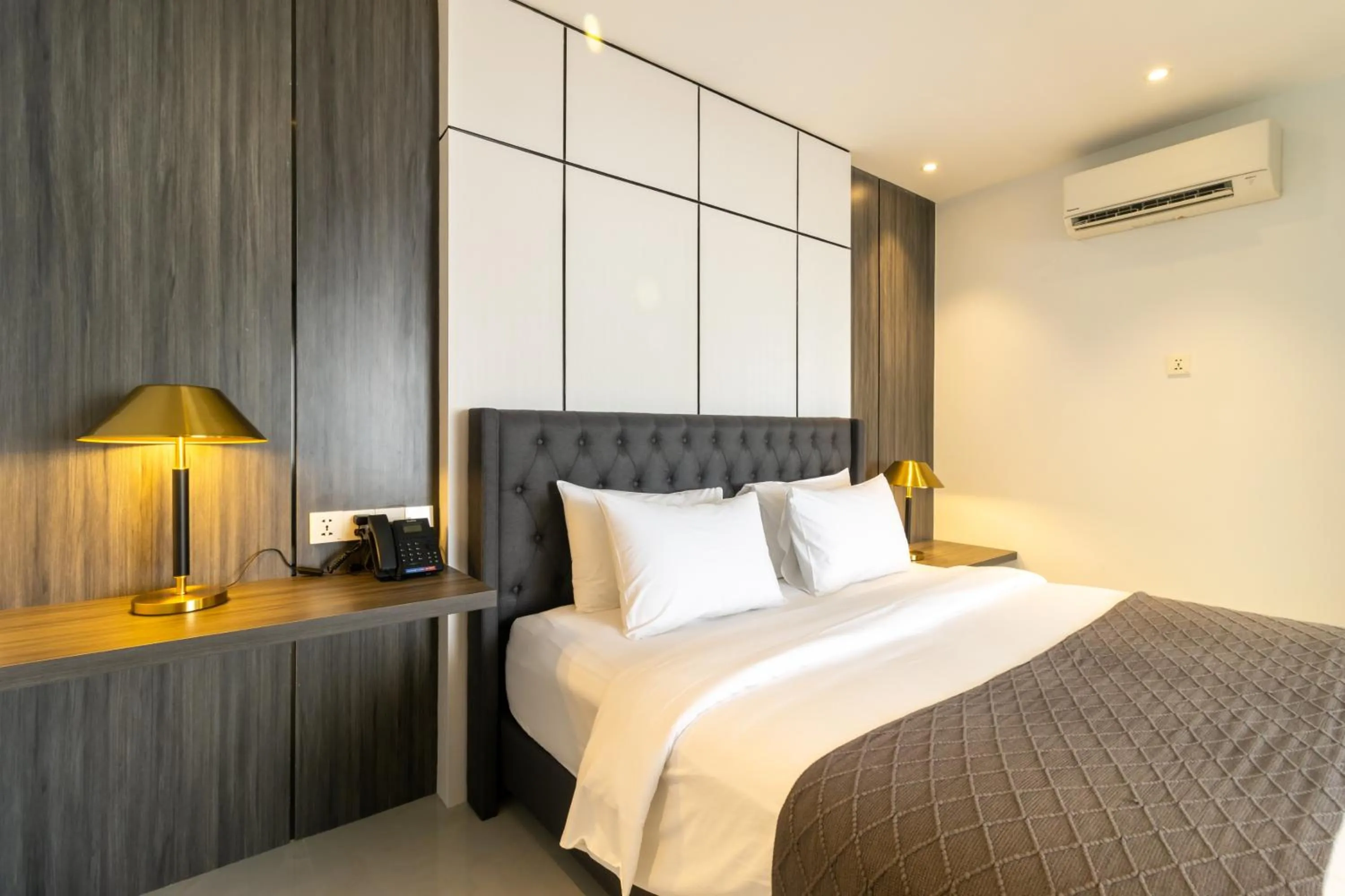 Bed in CDX RESIDENCE