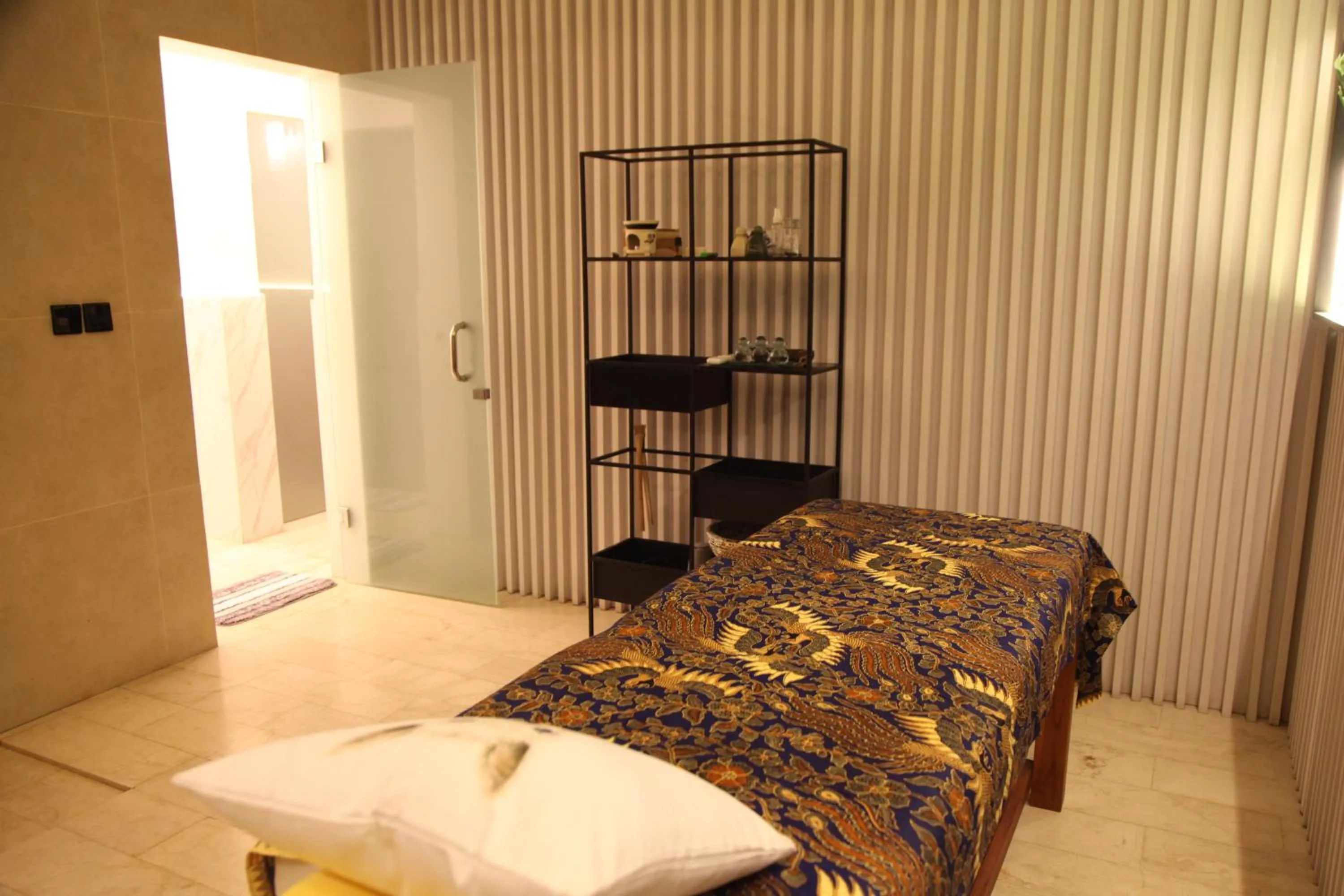 Spa and wellness centre/facilities, Bed in Ketewel Beach Villas and Spa