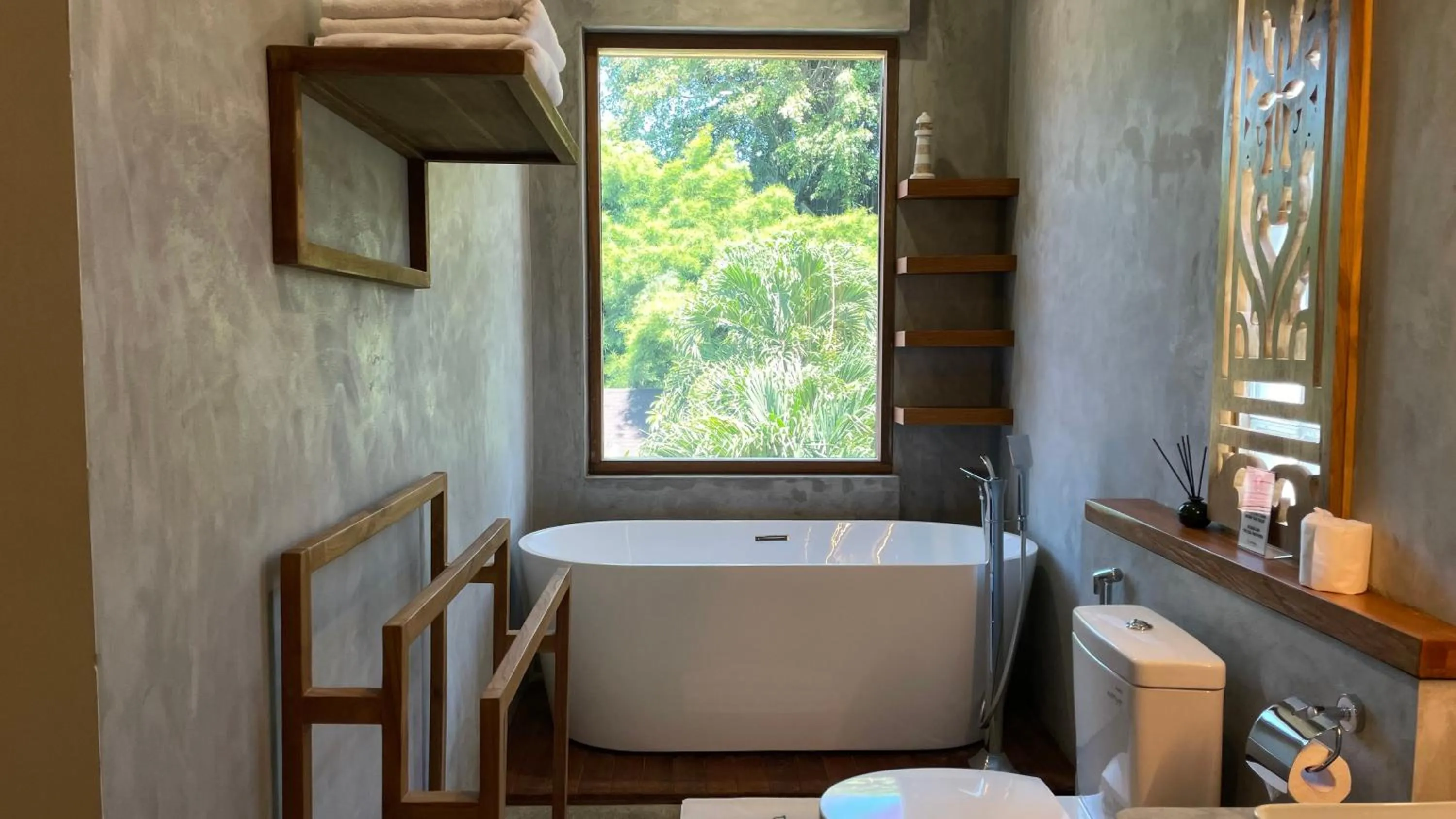 Bathroom in Leafy Home Canggu