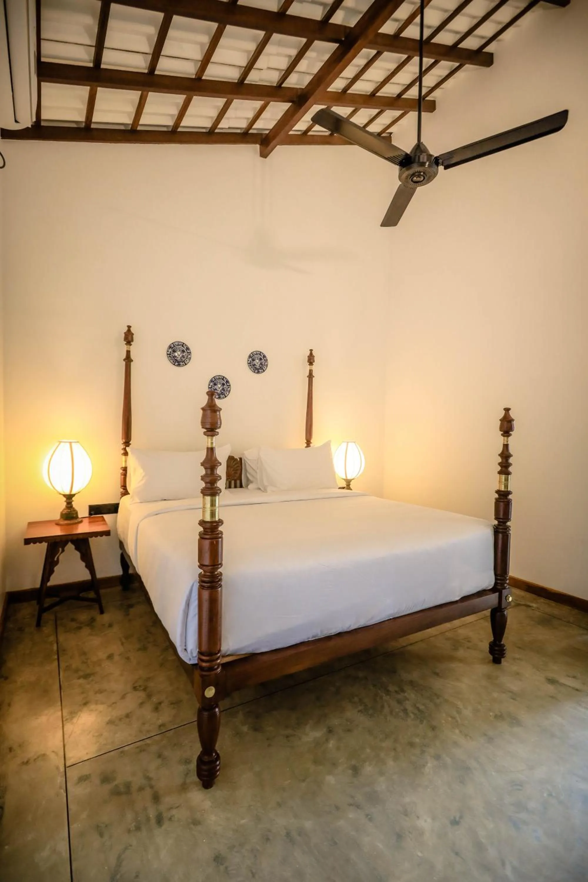 Bed in Moi Talpe by DBI