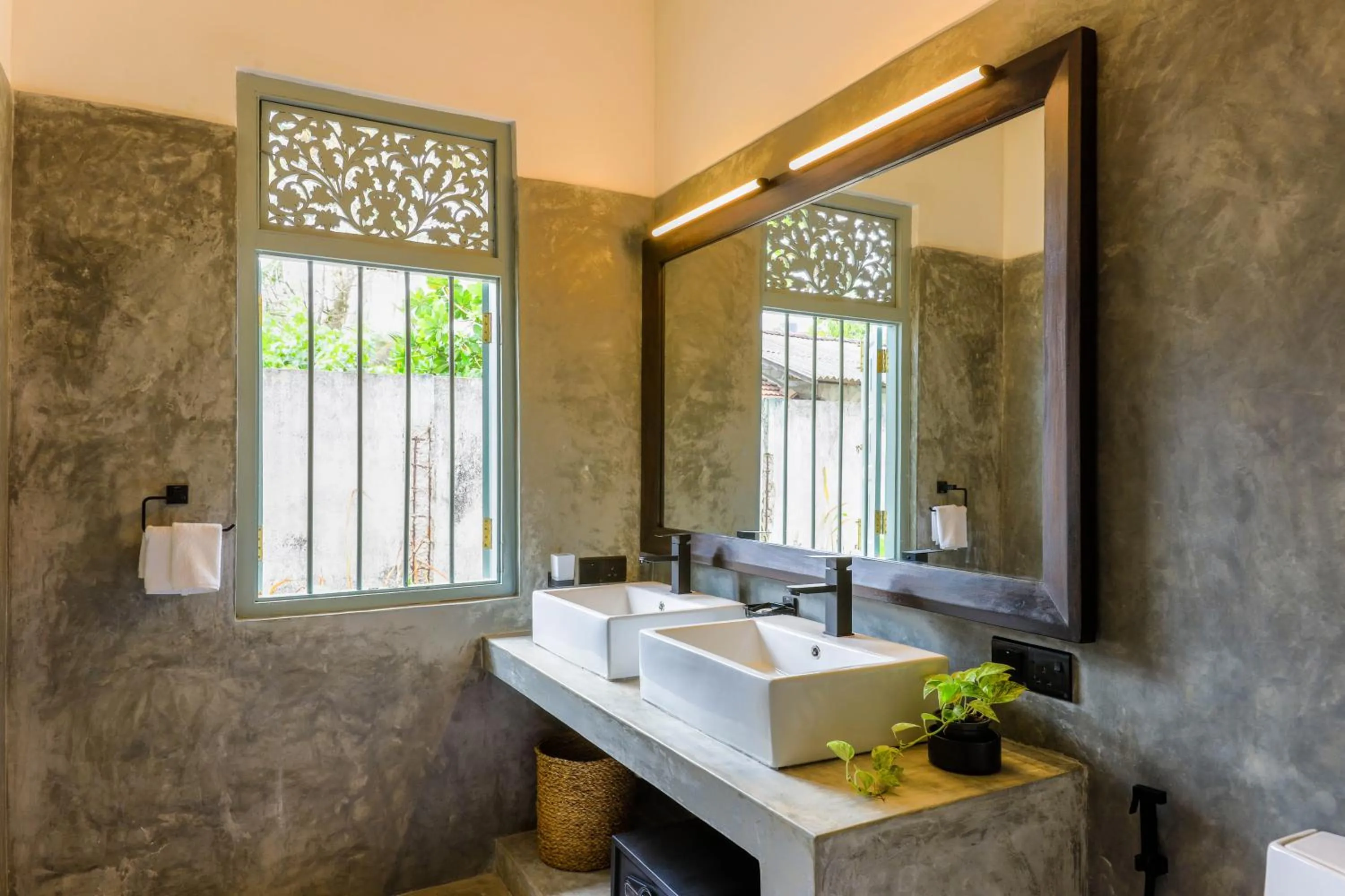 Bathroom in Moi Talpe by DBI