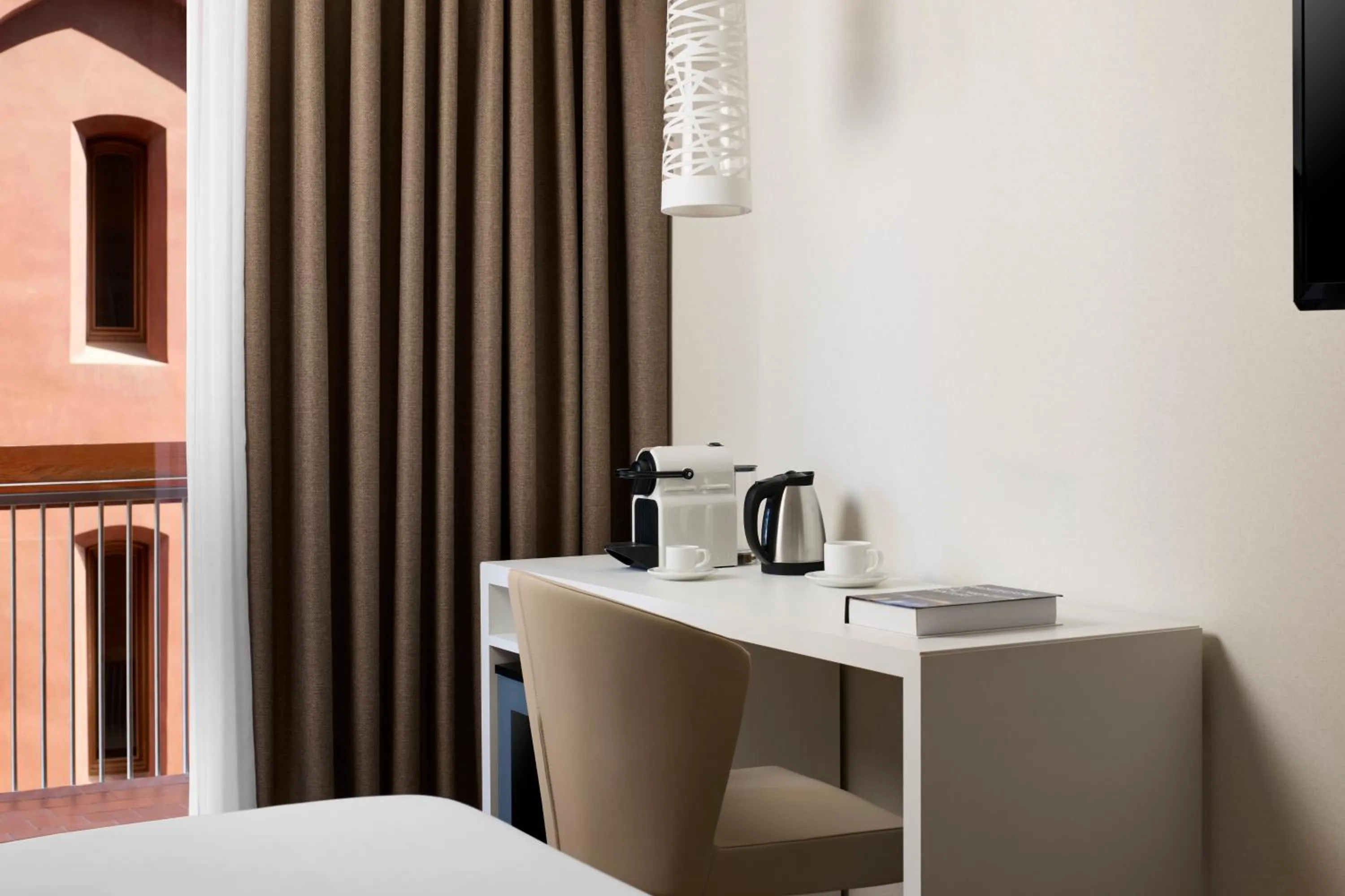 Bedroom, Bed in NH Castellón Mindoro