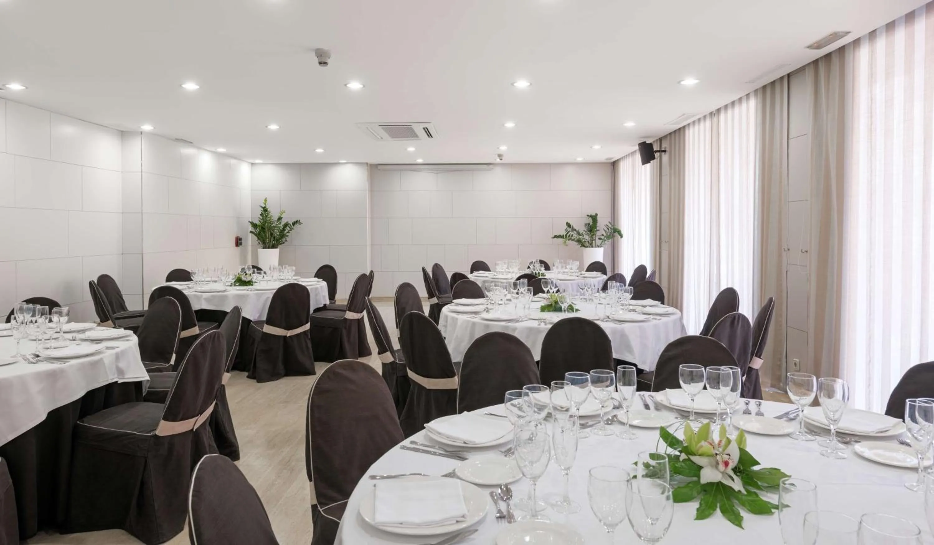 Meeting/conference room in NH Castellón Mindoro