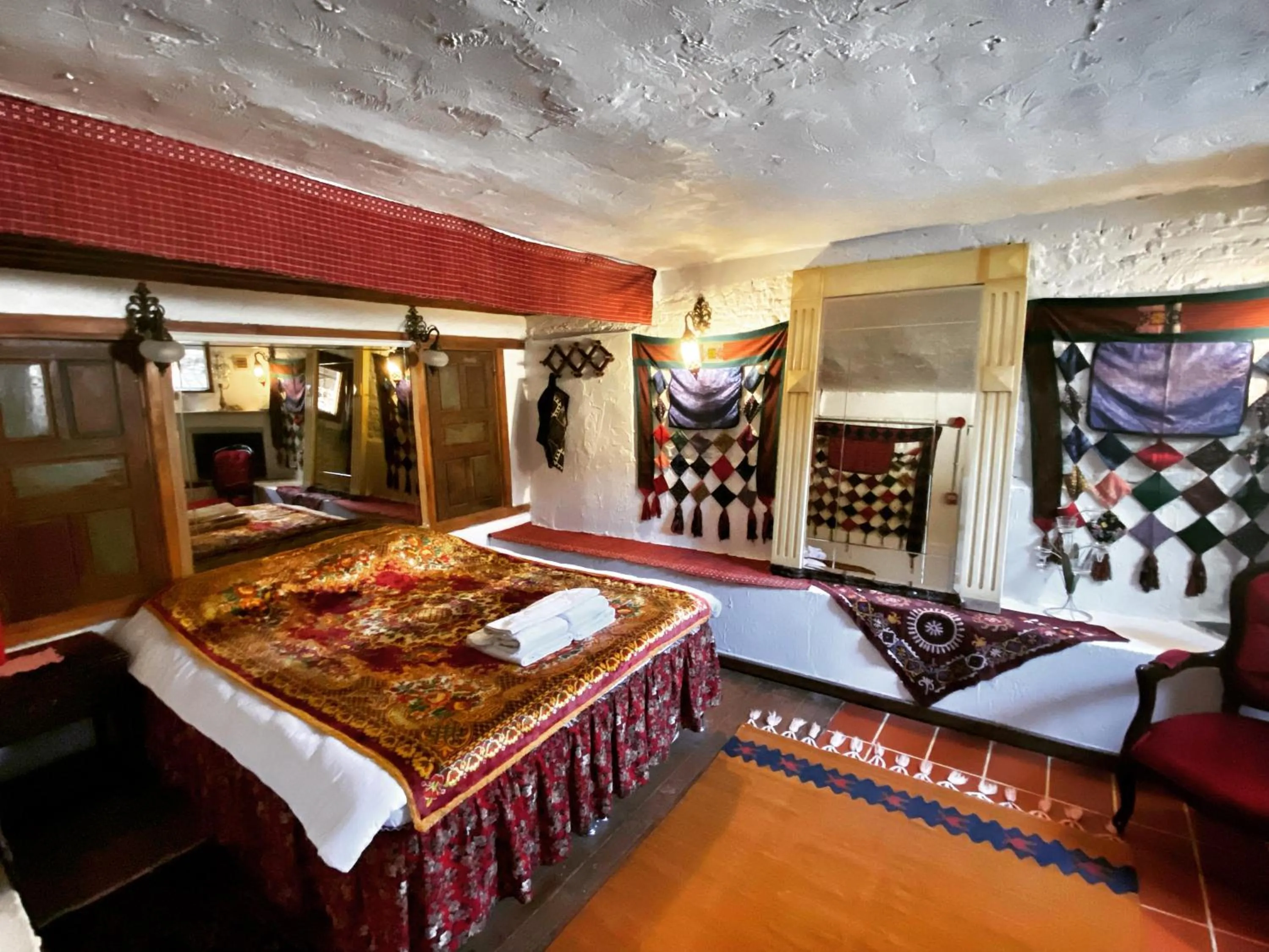 Bed in Şirince Lotus Konakları