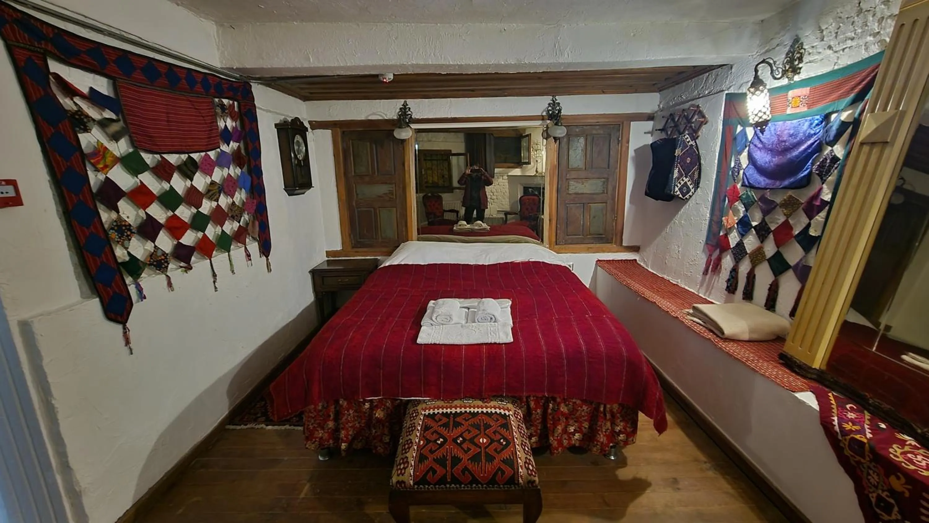 Bed in Şirince Lotus Konakları