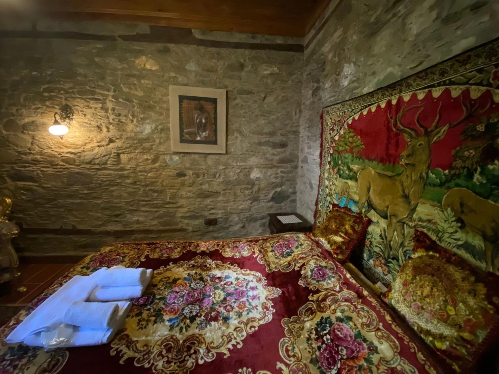 Bed in Şirince Lotus Konakları