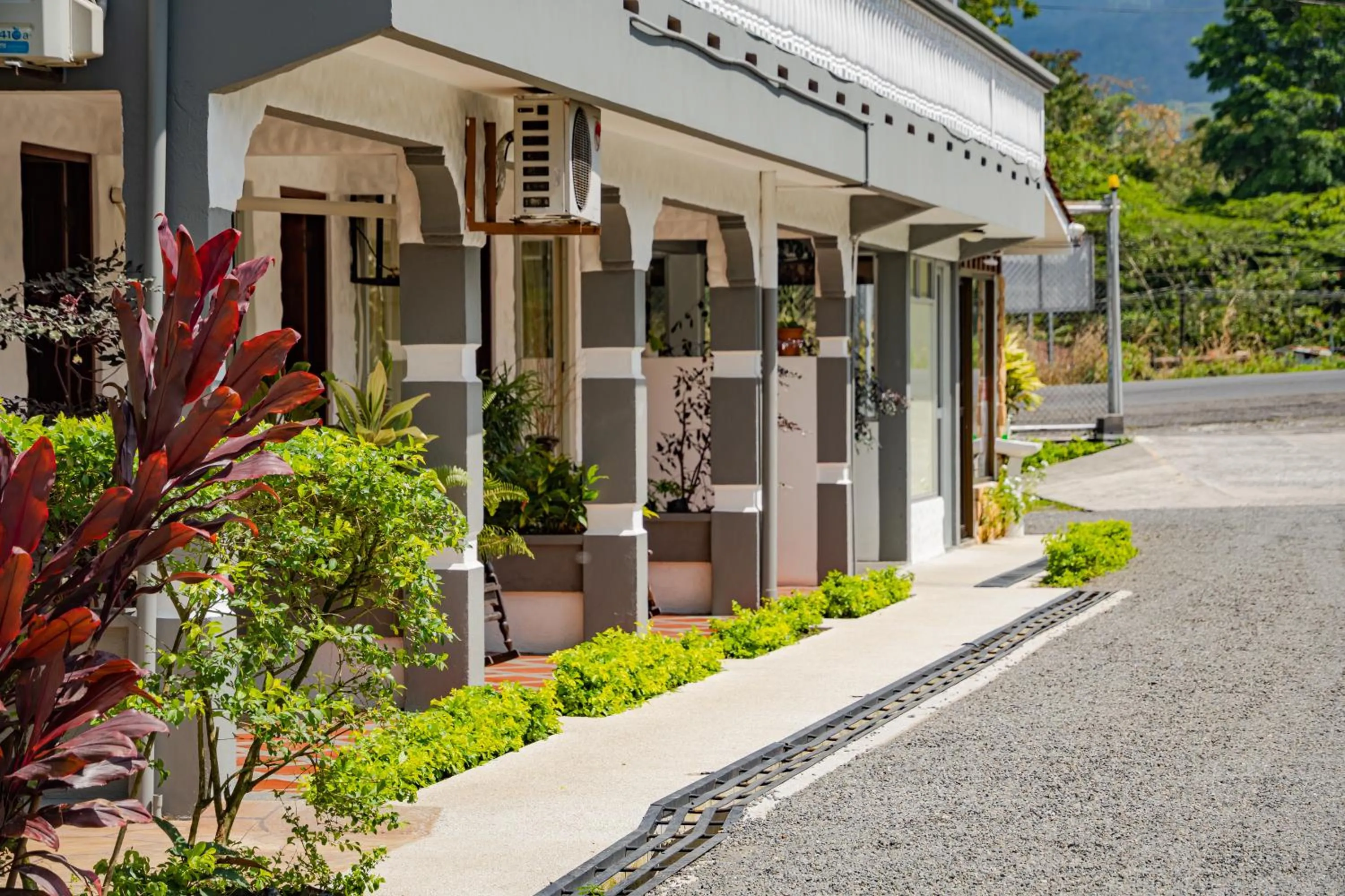 Property building in Hotel Sierra Arenal