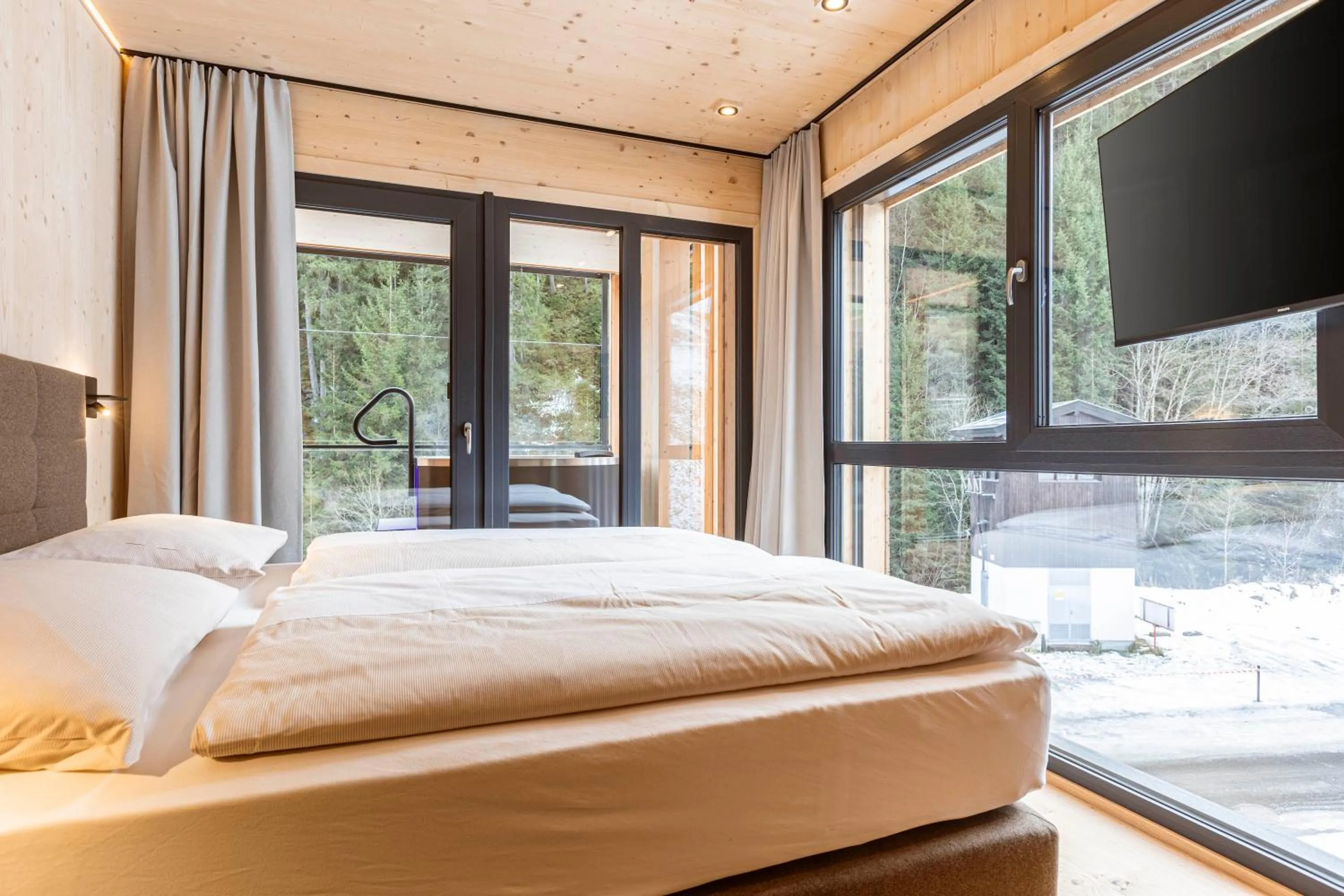 Bedroom, Bed in Saalbach Suites by ALPS RESORTS