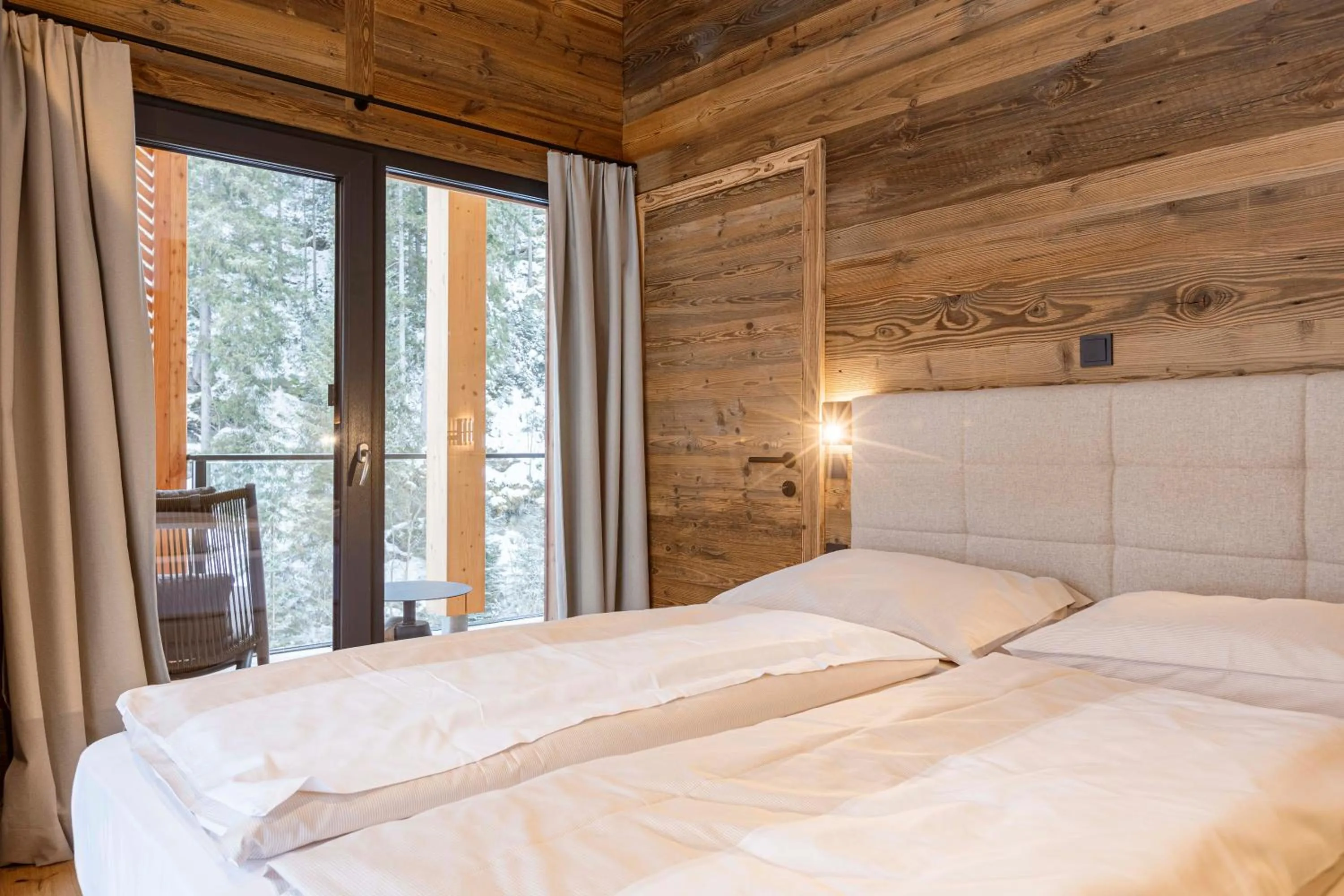 Bedroom, Bed in Saalbach Suites by ALPS RESORTS