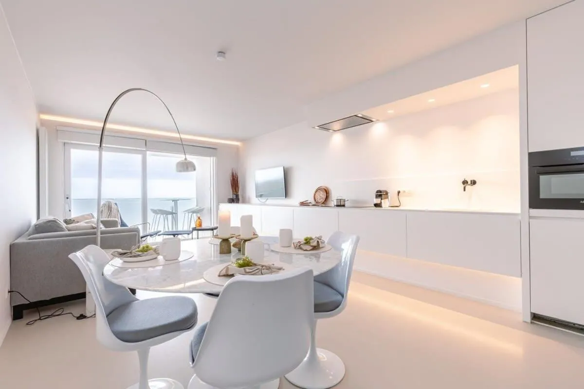Casiola - Cozy modern studio with magnificent sea-view