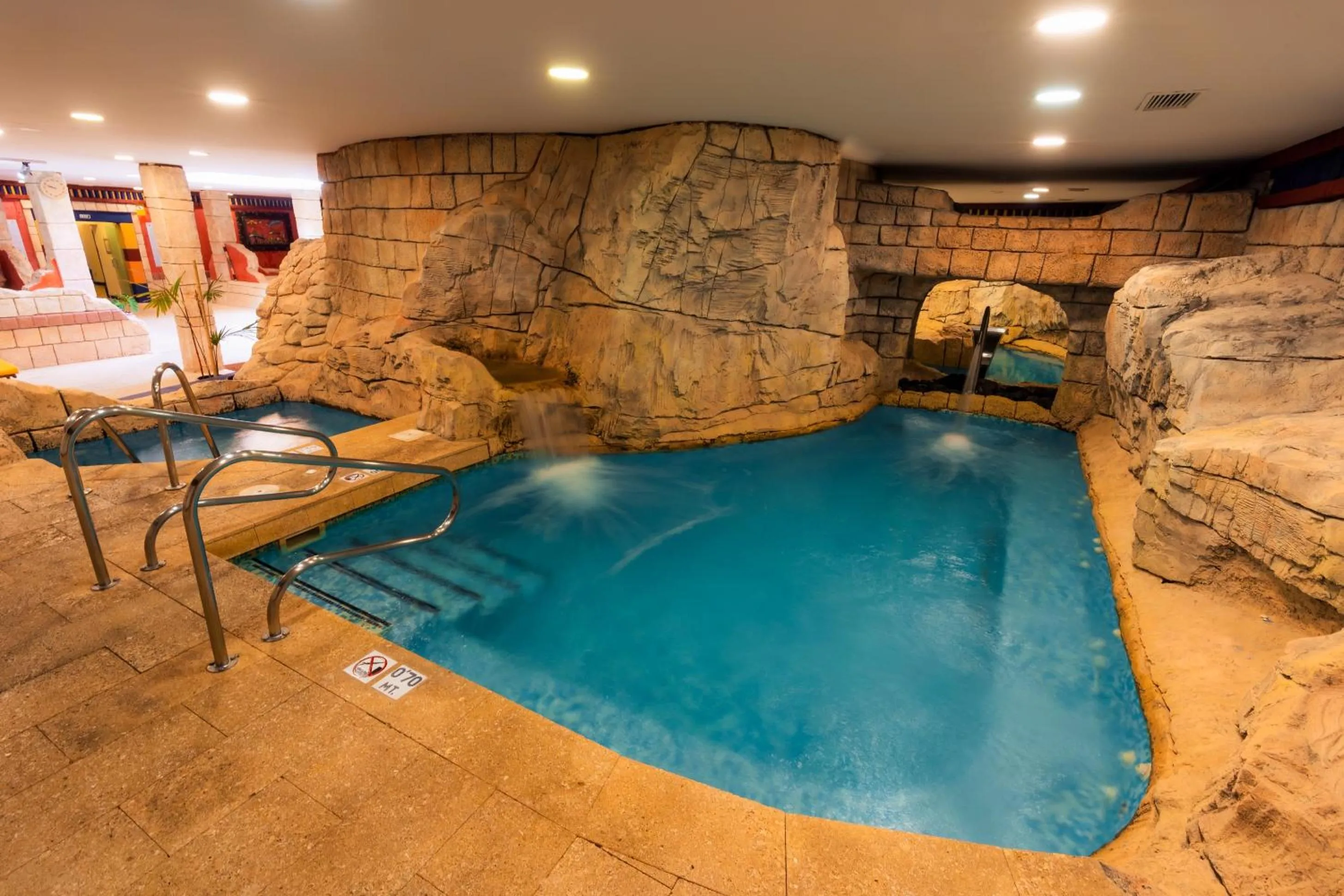 Spa and wellness centre/facilities in Europe Villa Cortes GL