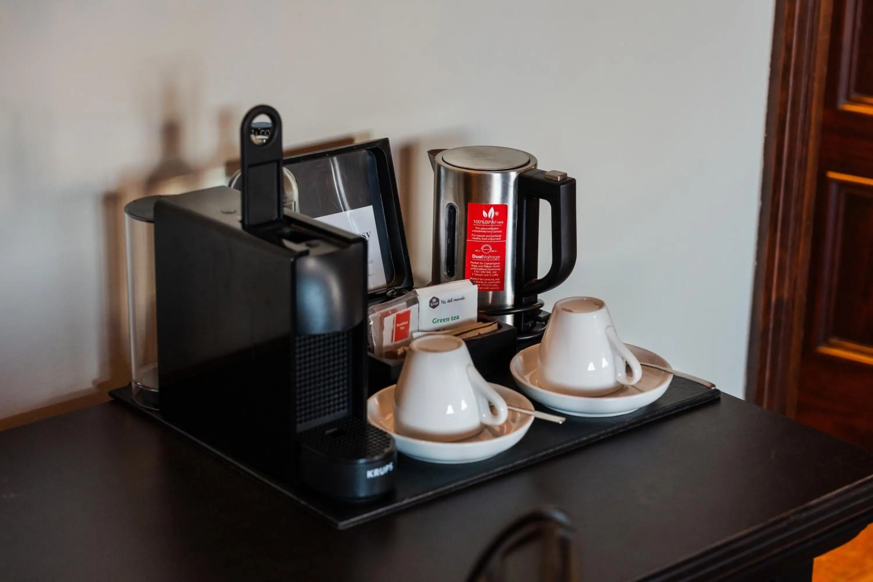 Coffee/tea facilities in Europe Villa Cortes GL