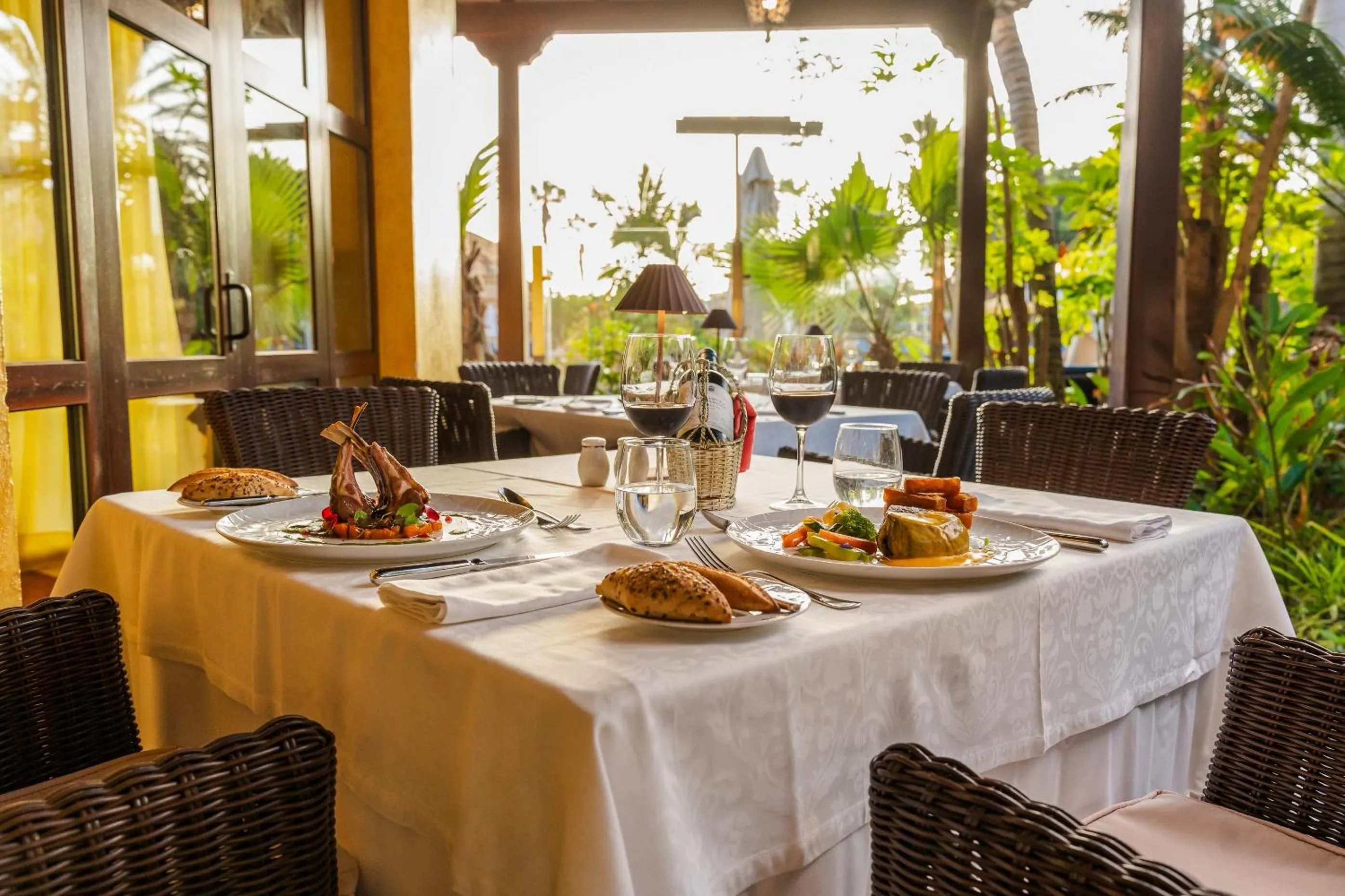 Food in Europe Villa Cortes GL