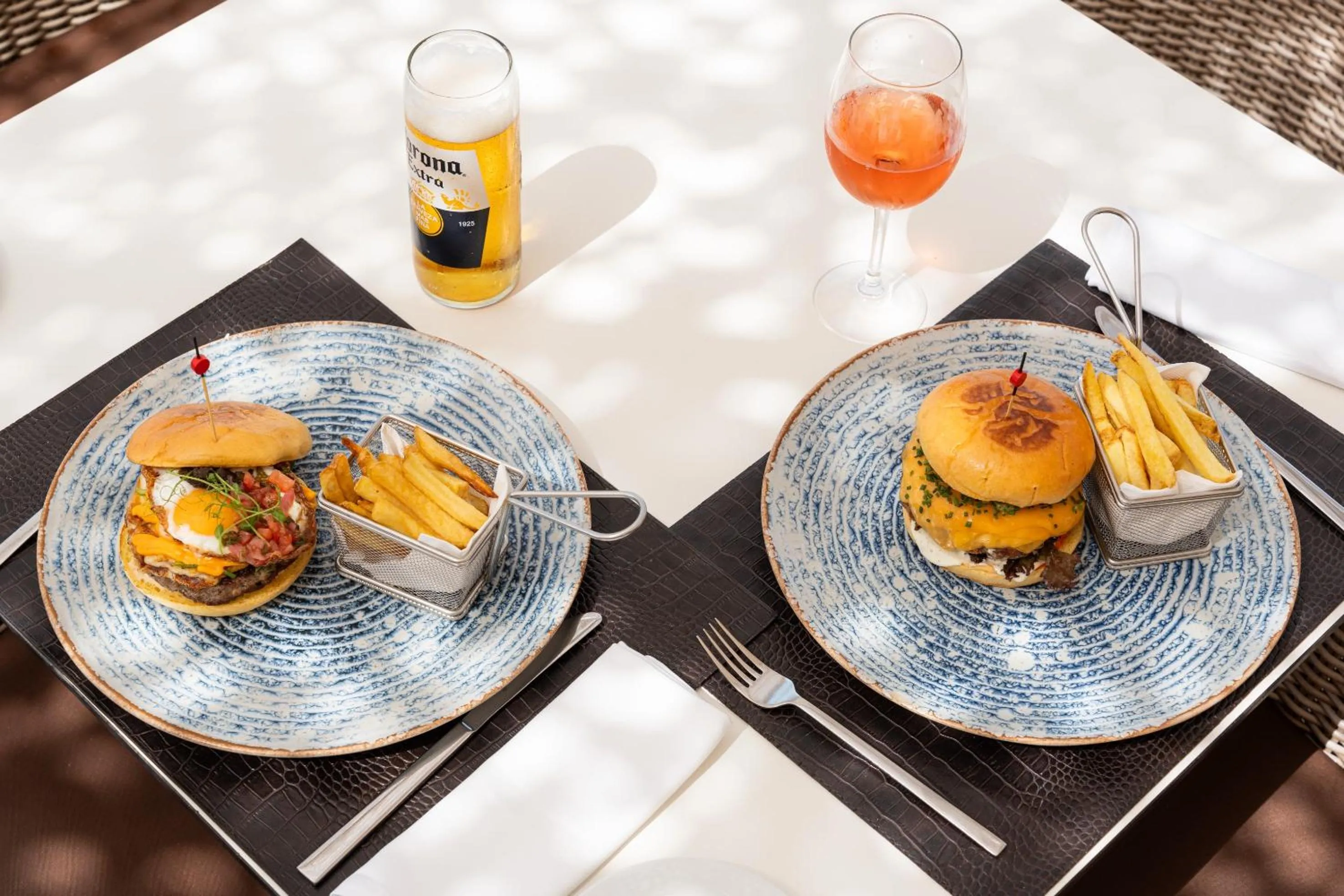 Food and drinks in Europe Villa Cortes GL