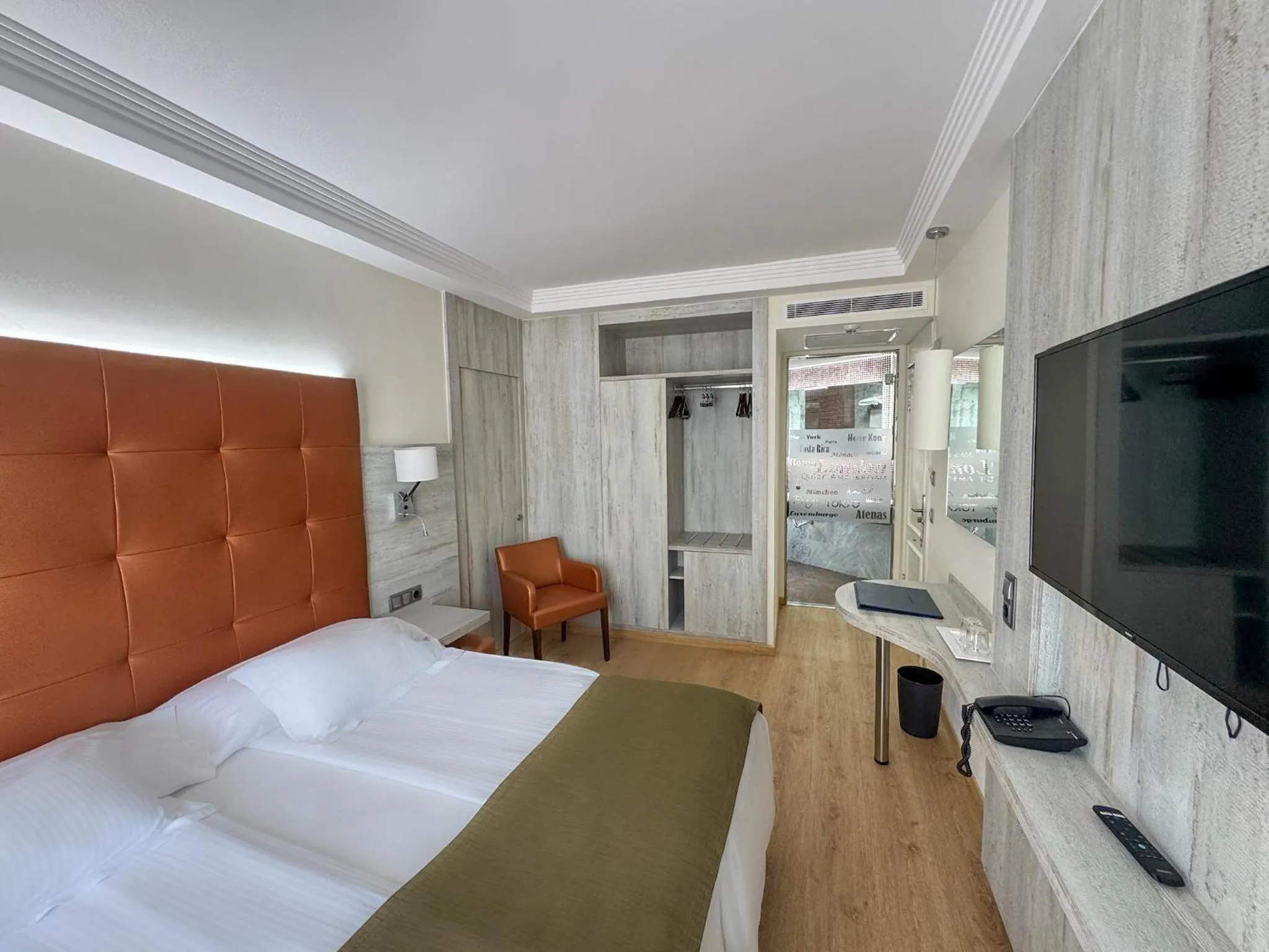 Bed in Europe Playa Marina - Adults Only