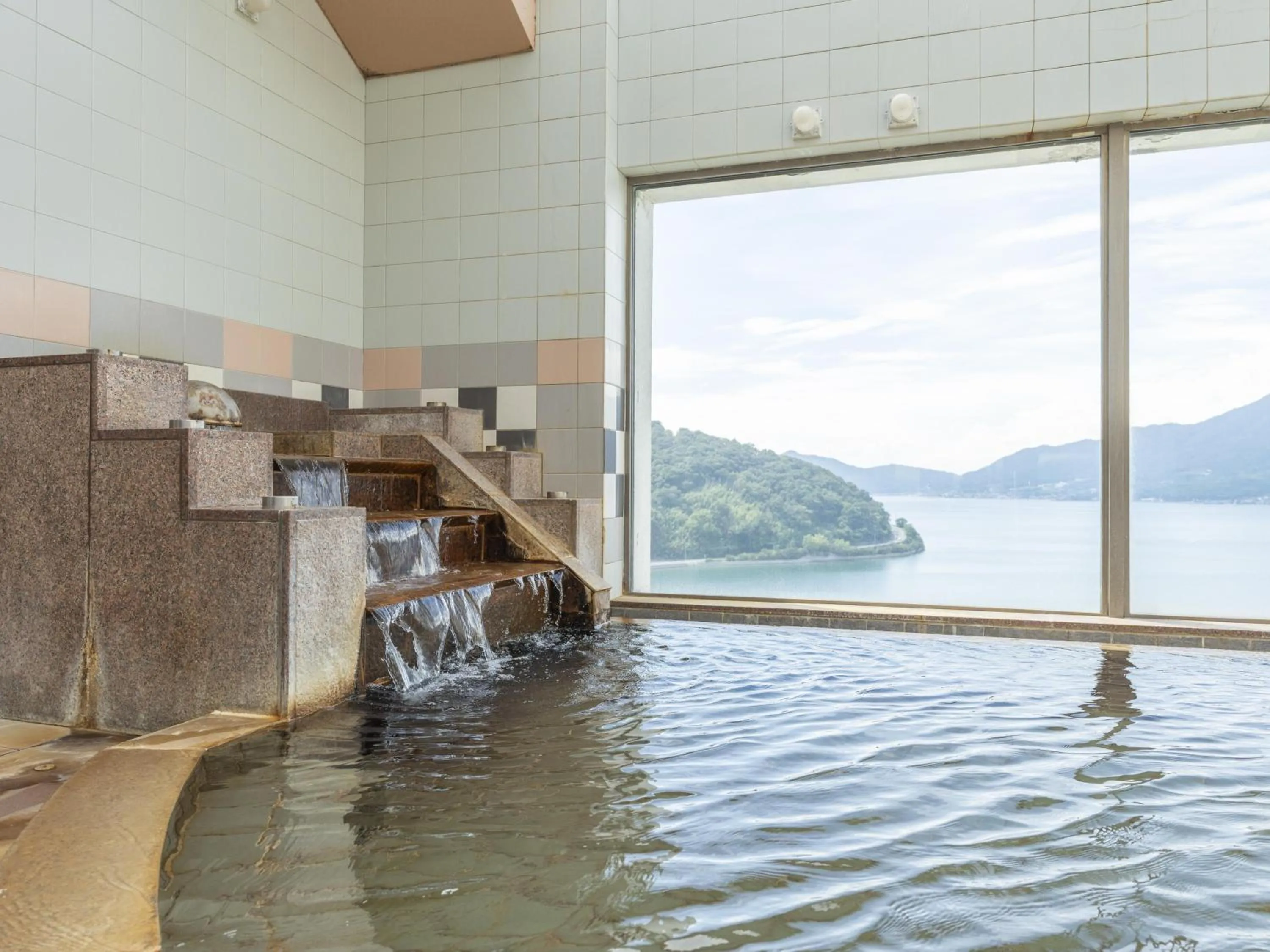 Public Bath in Bay Resort Hotel Shodoshima