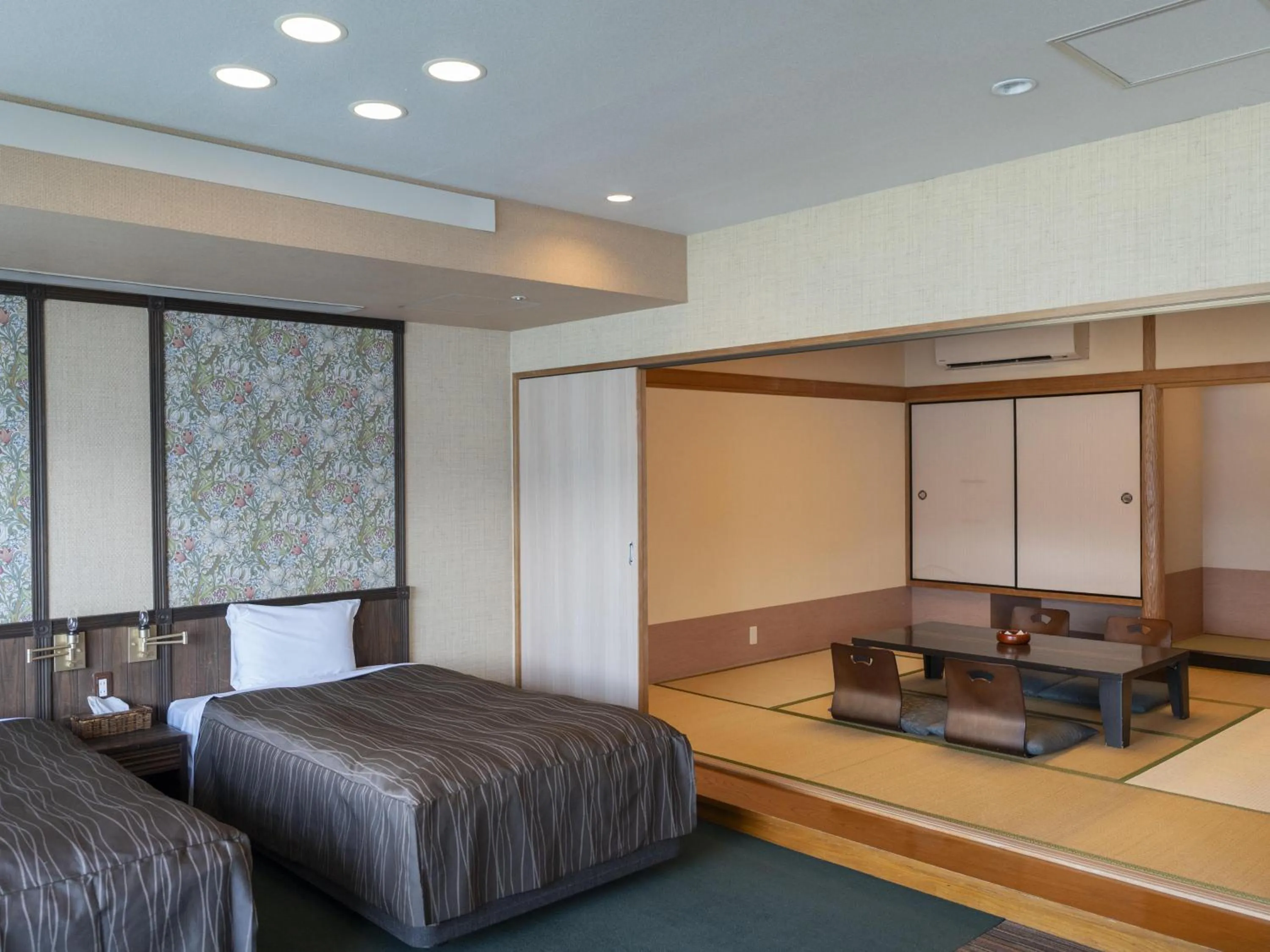 Photo of the whole room, Bed in Bay Resort Hotel Shodoshima