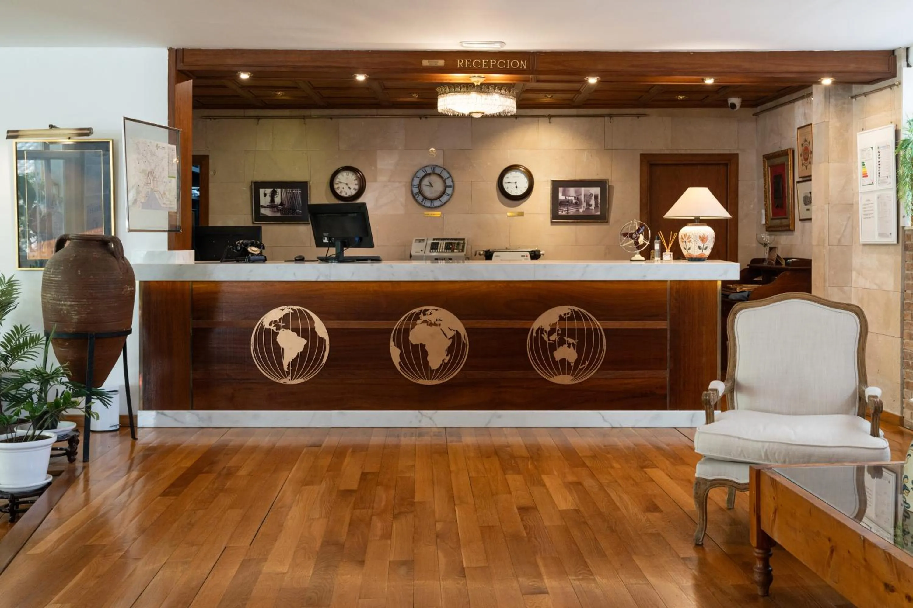 Lobby or reception in Hotel Araxa - Adults Only