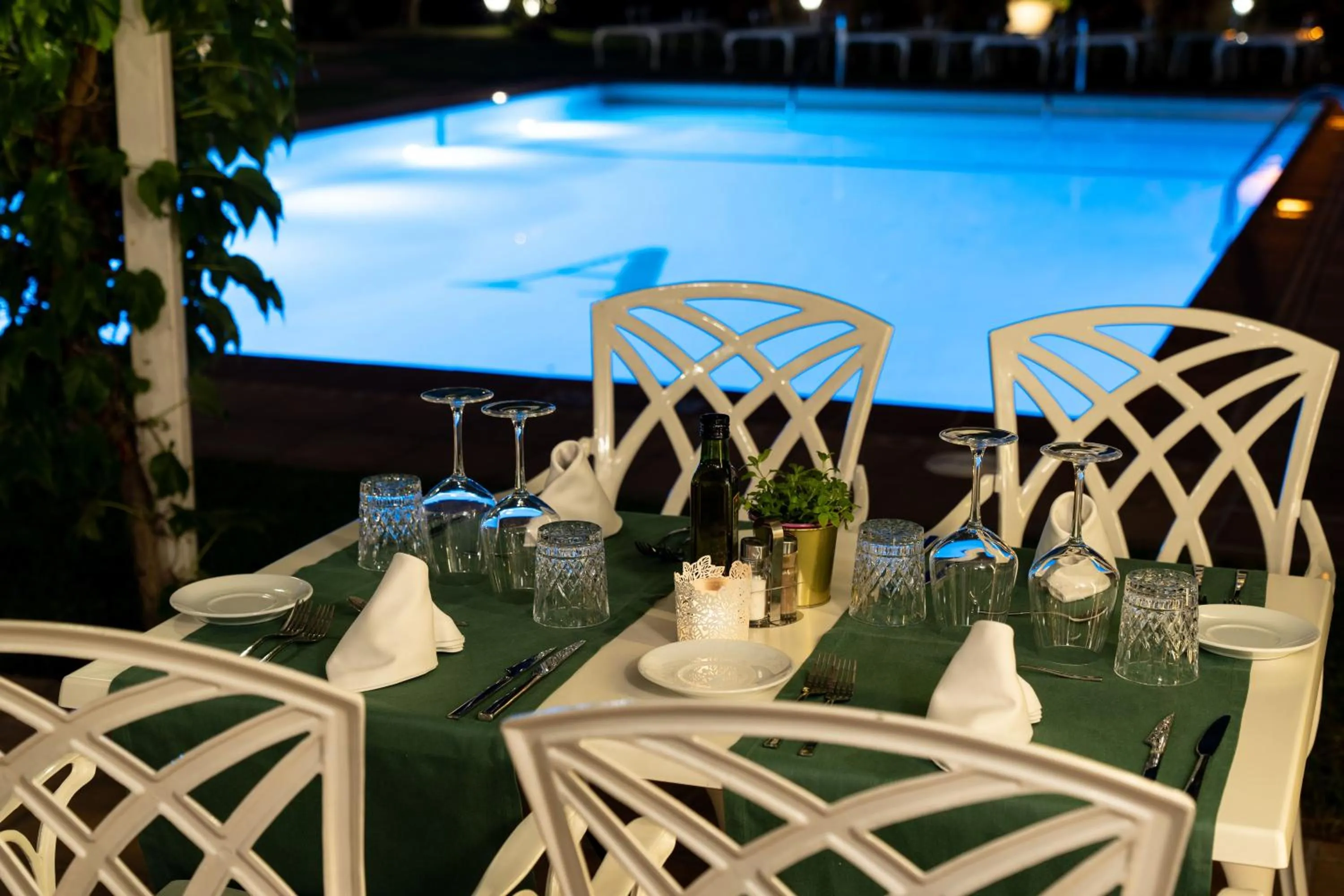 Restaurant/places to eat in Hotel Araxa - Adults Only