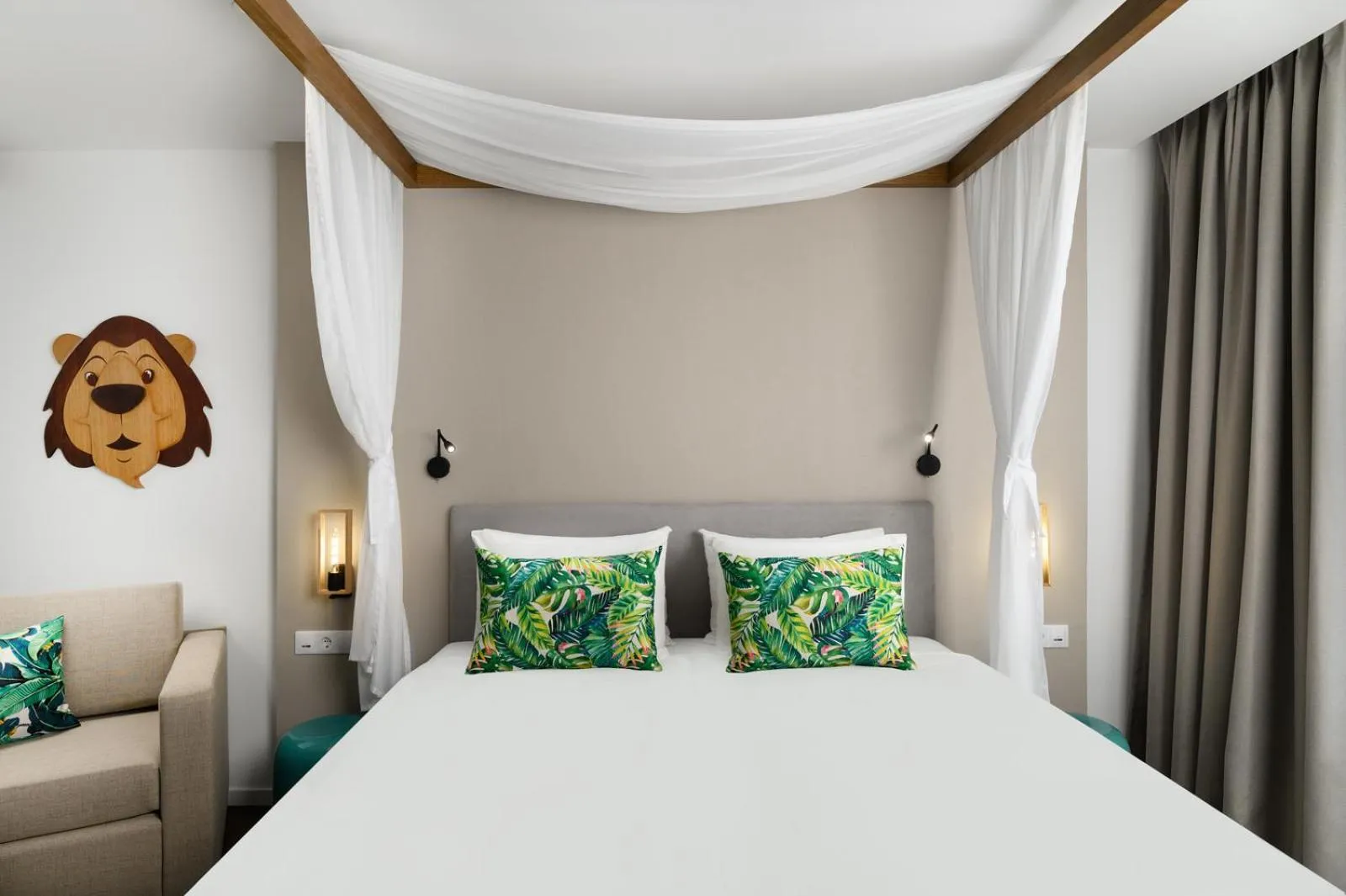 Bedroom, Bed in Mövenpick Balaland Resort Lake Balaton