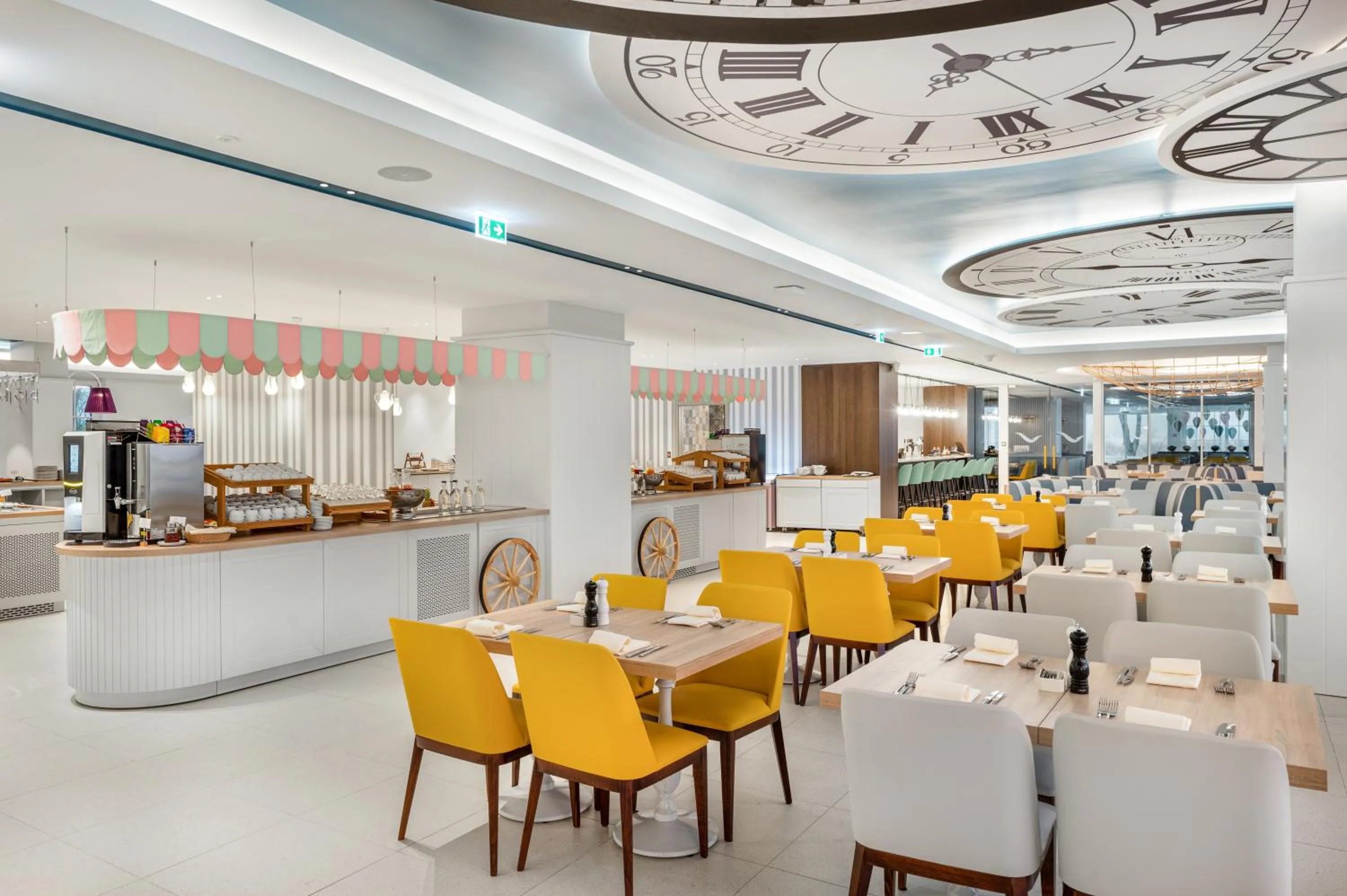 Restaurant/places to eat in Mövenpick Balaland Resort Lake Balaton