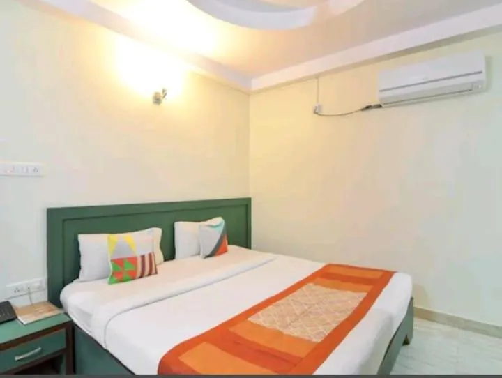 Bed in Royal shades kodihali