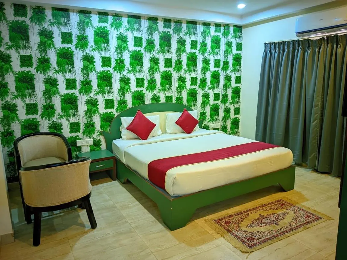 Bed in Royal shades kodihali