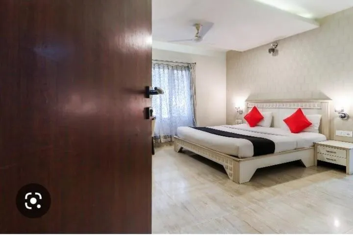 Bed in Royal shades kodihali