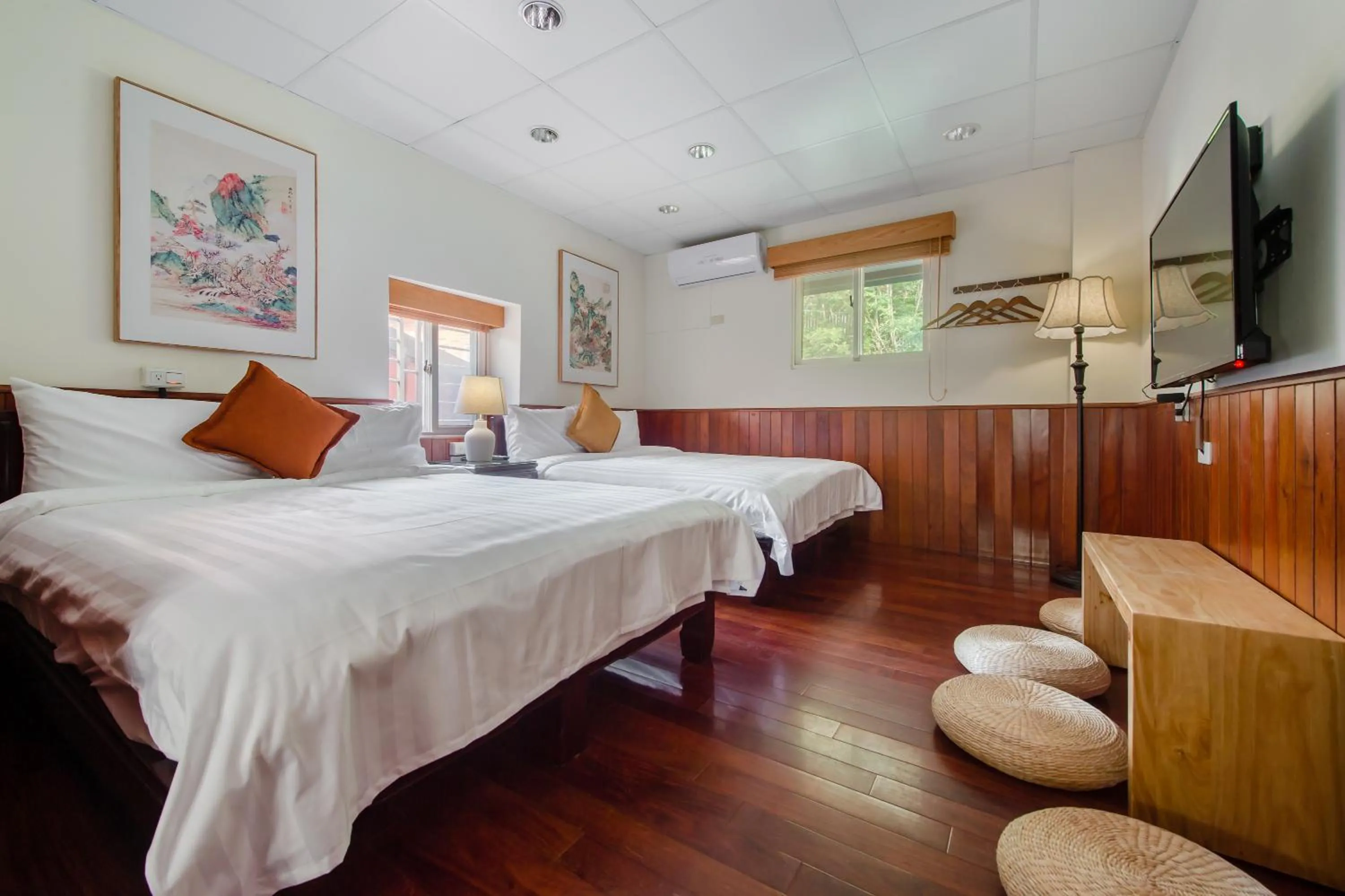 Photo of the whole room, Bed in Jiufen The Dragon B&B