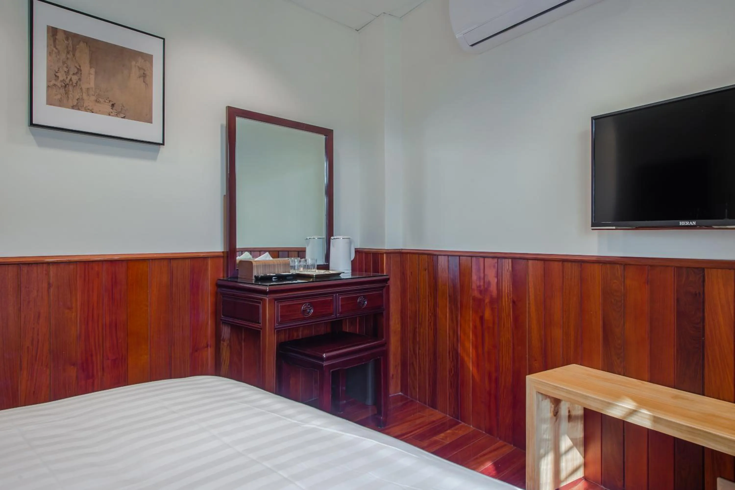 hair dresser, Bed in Jiufen The Dragon B&B