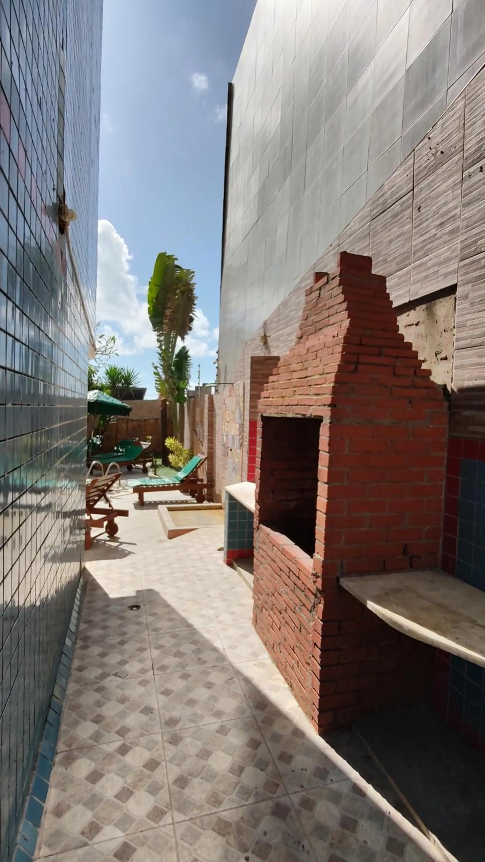 Property building in Hotel Pousada Bossa Nova