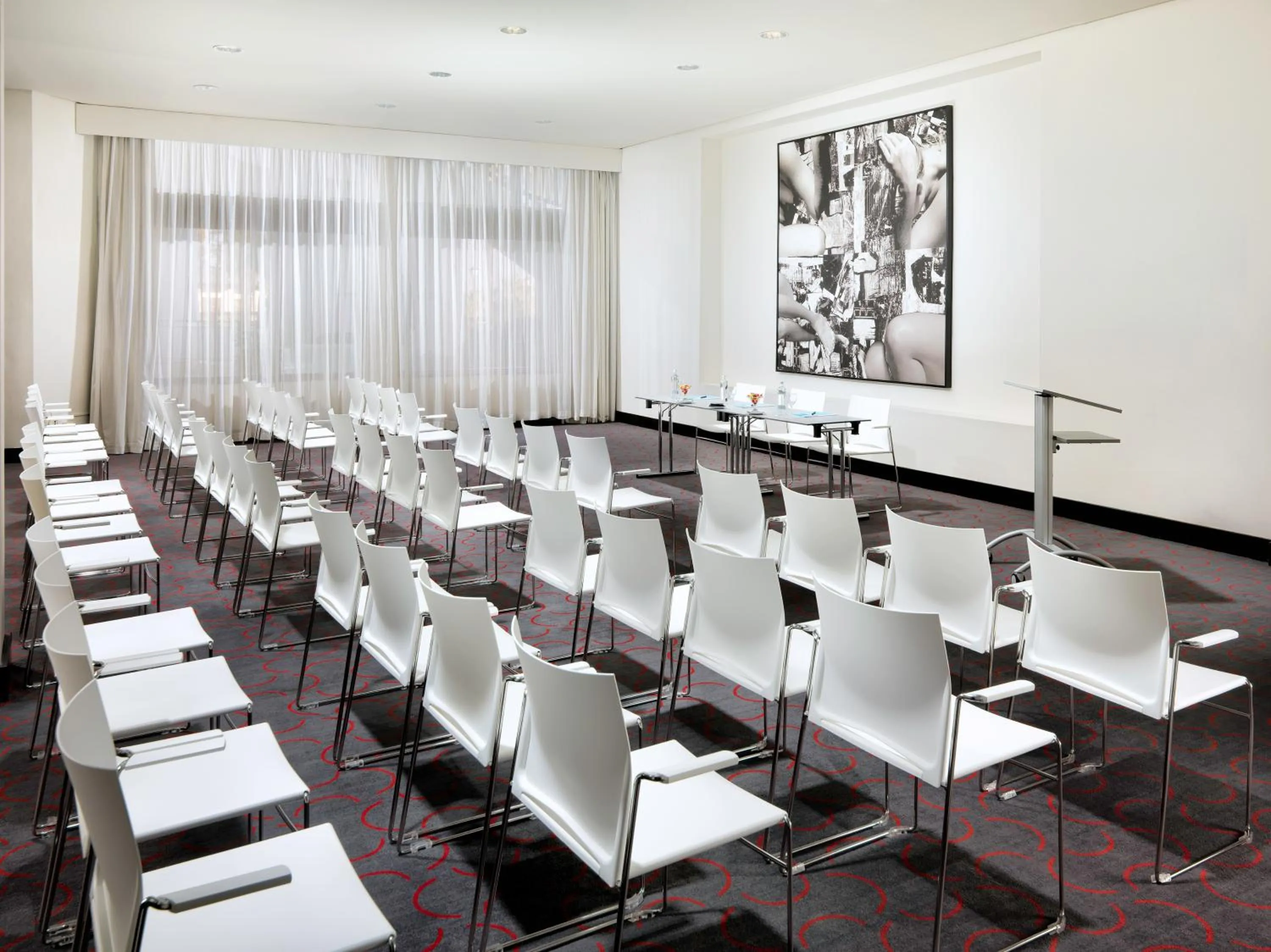 Business facilities in H10 Estepona Palace