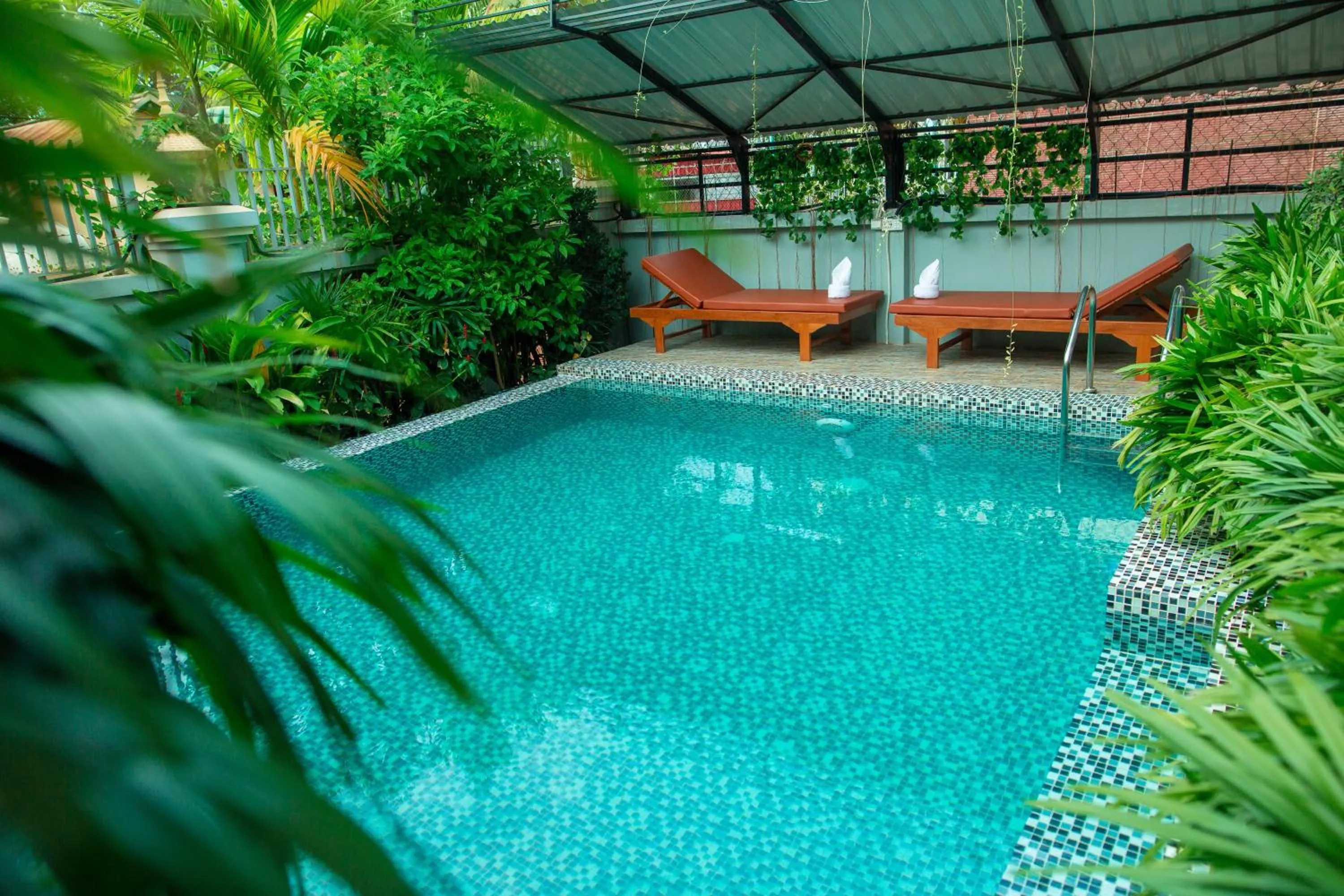 Swimming pool in Mohasal Angkor Boutique