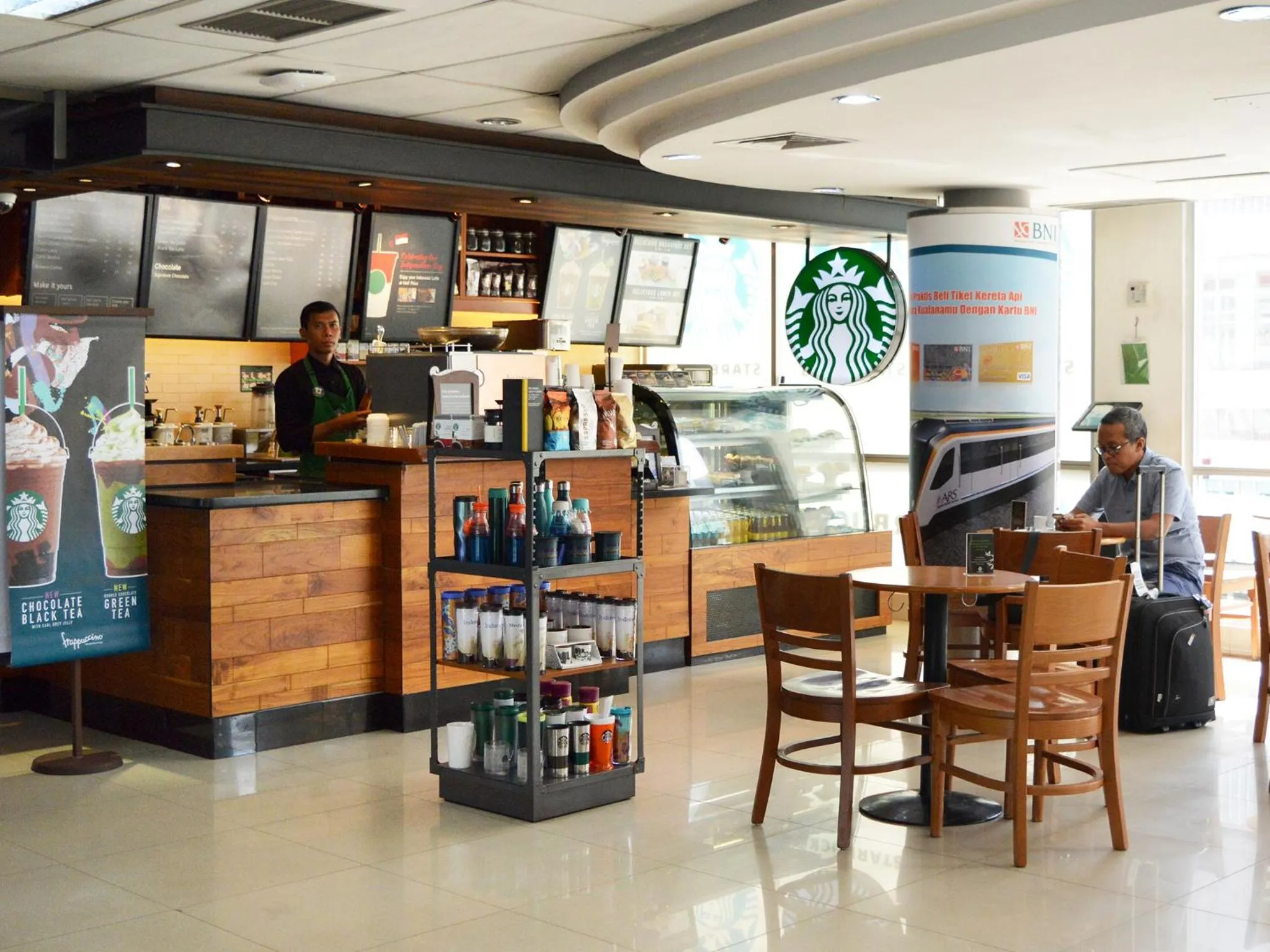 Lounge or bar in d'primahotel Medan