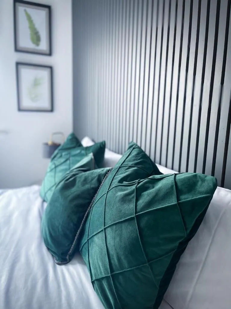 Bedroom, Bed in Grand Station Suite