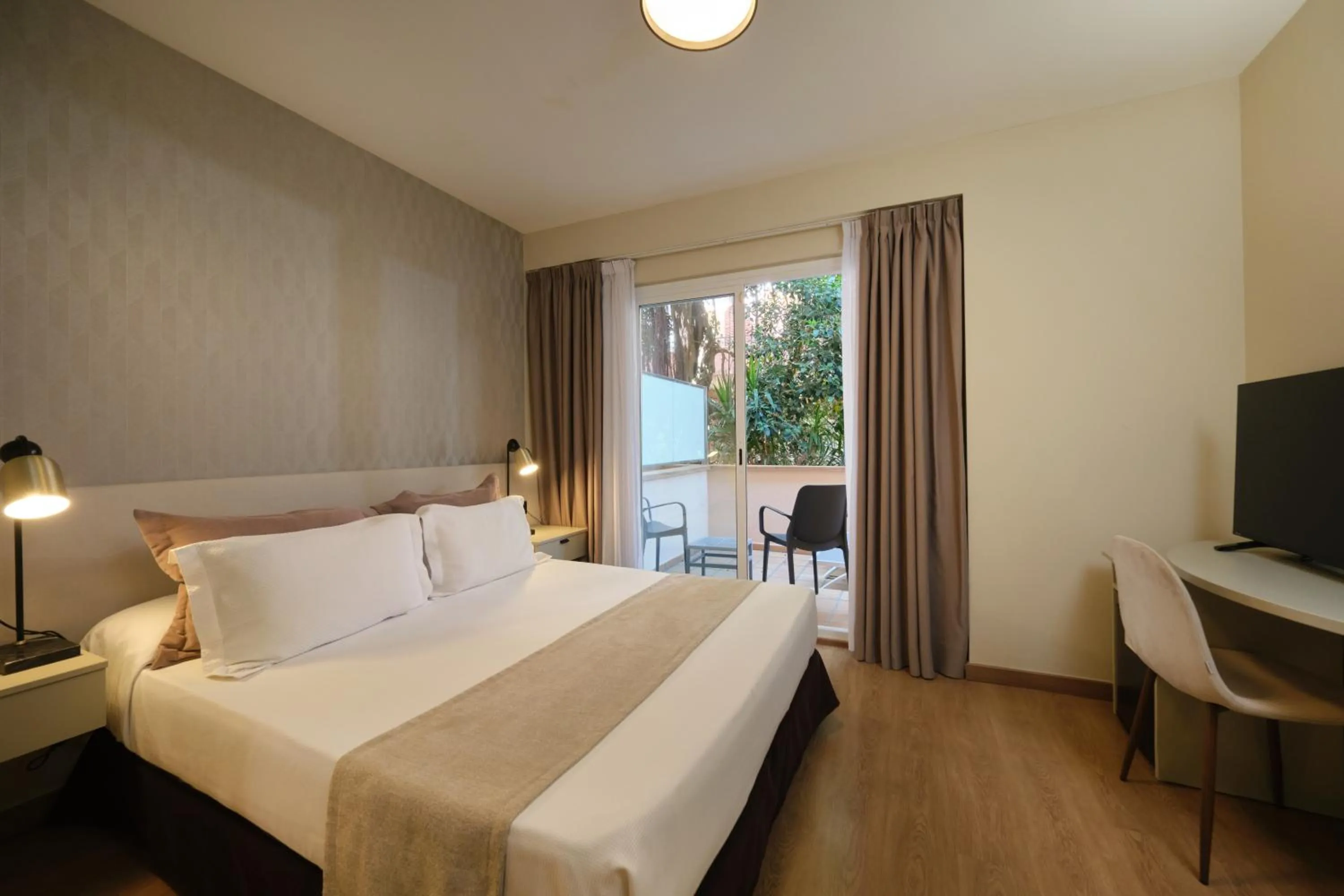 Bed in Hotel Zurbarán Palma