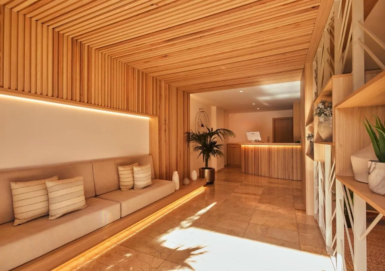 Lobby or reception in Hotel Zurbarán Palma