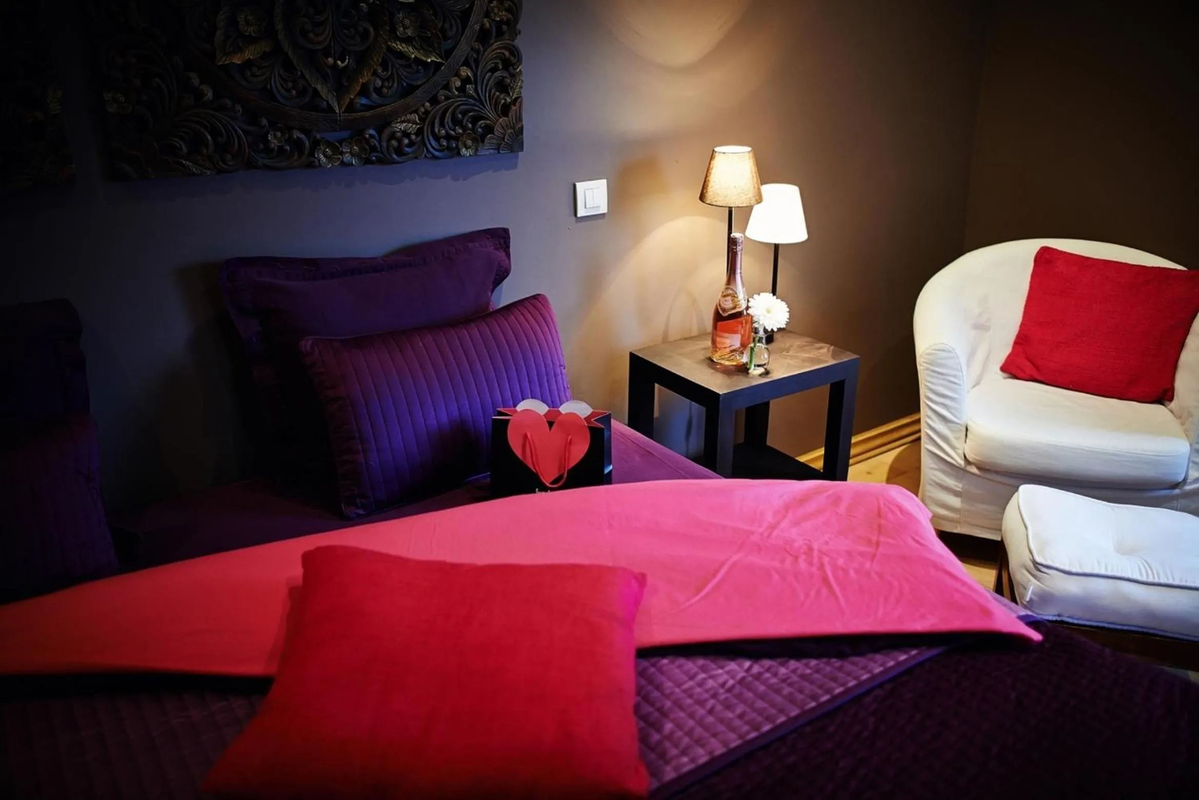 Photo of the whole room, Bed in B&B Au Clair Obscur