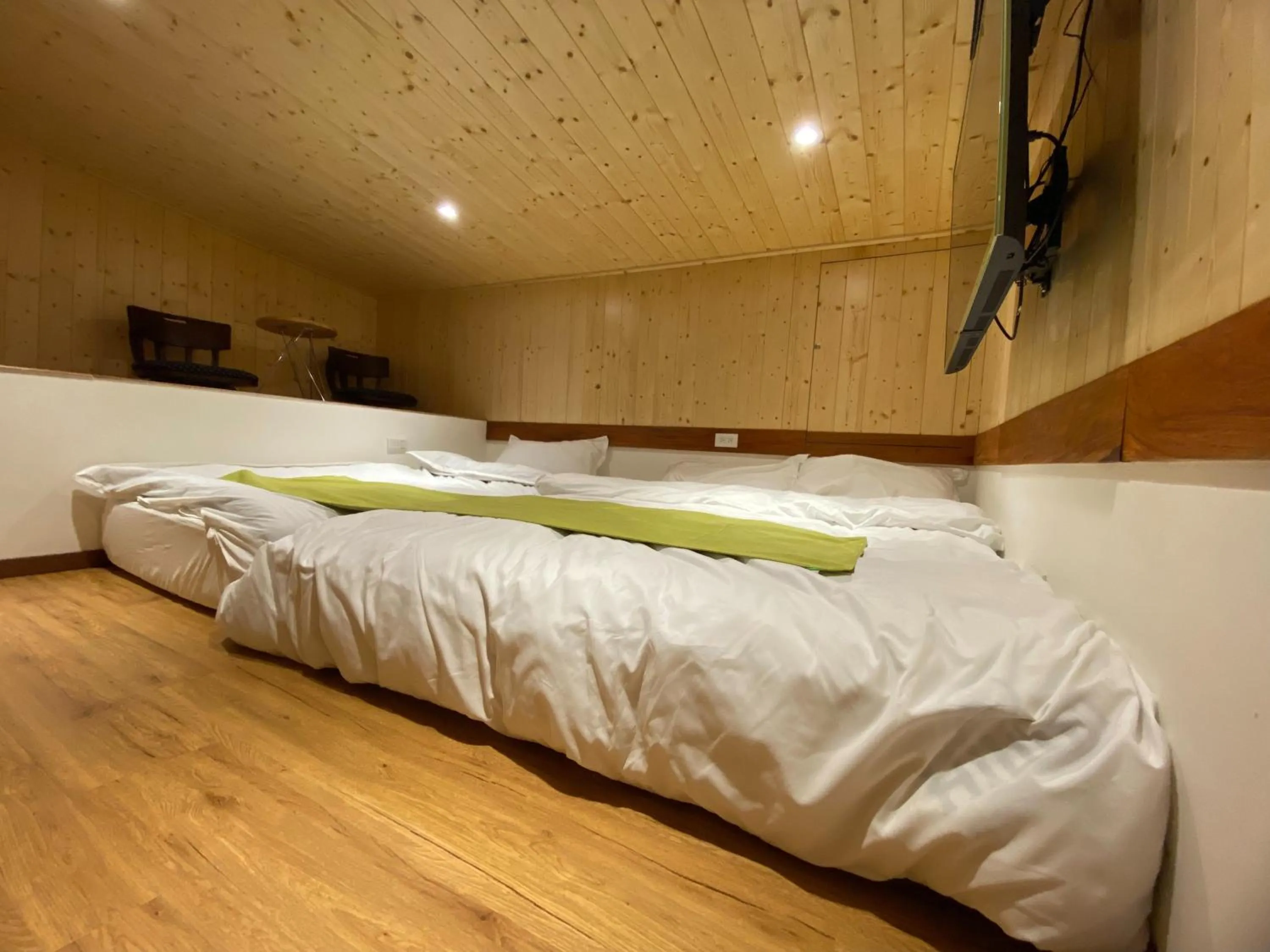 Bed in Lemuju B&B Hotel