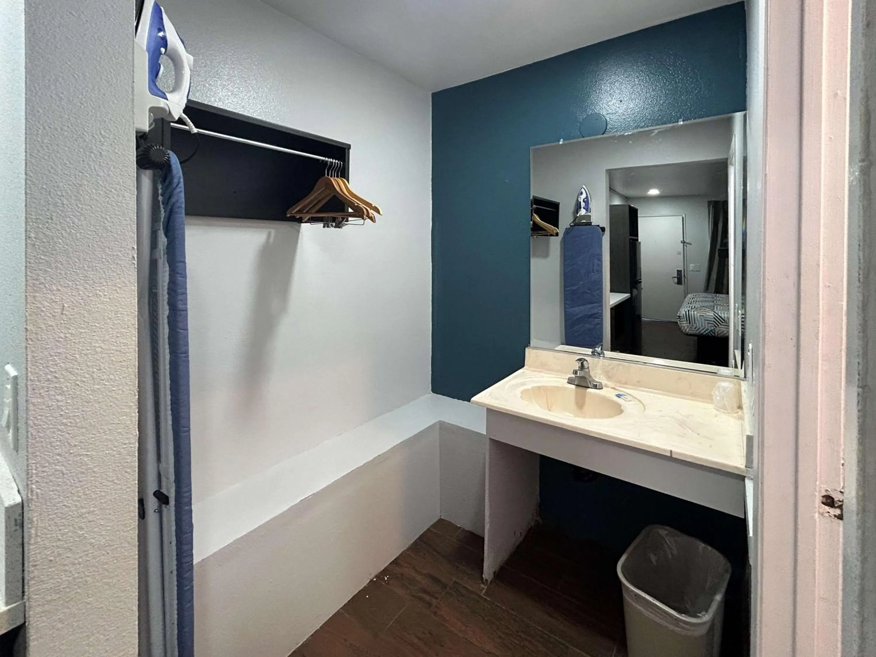 Bathroom in California Budget Motel