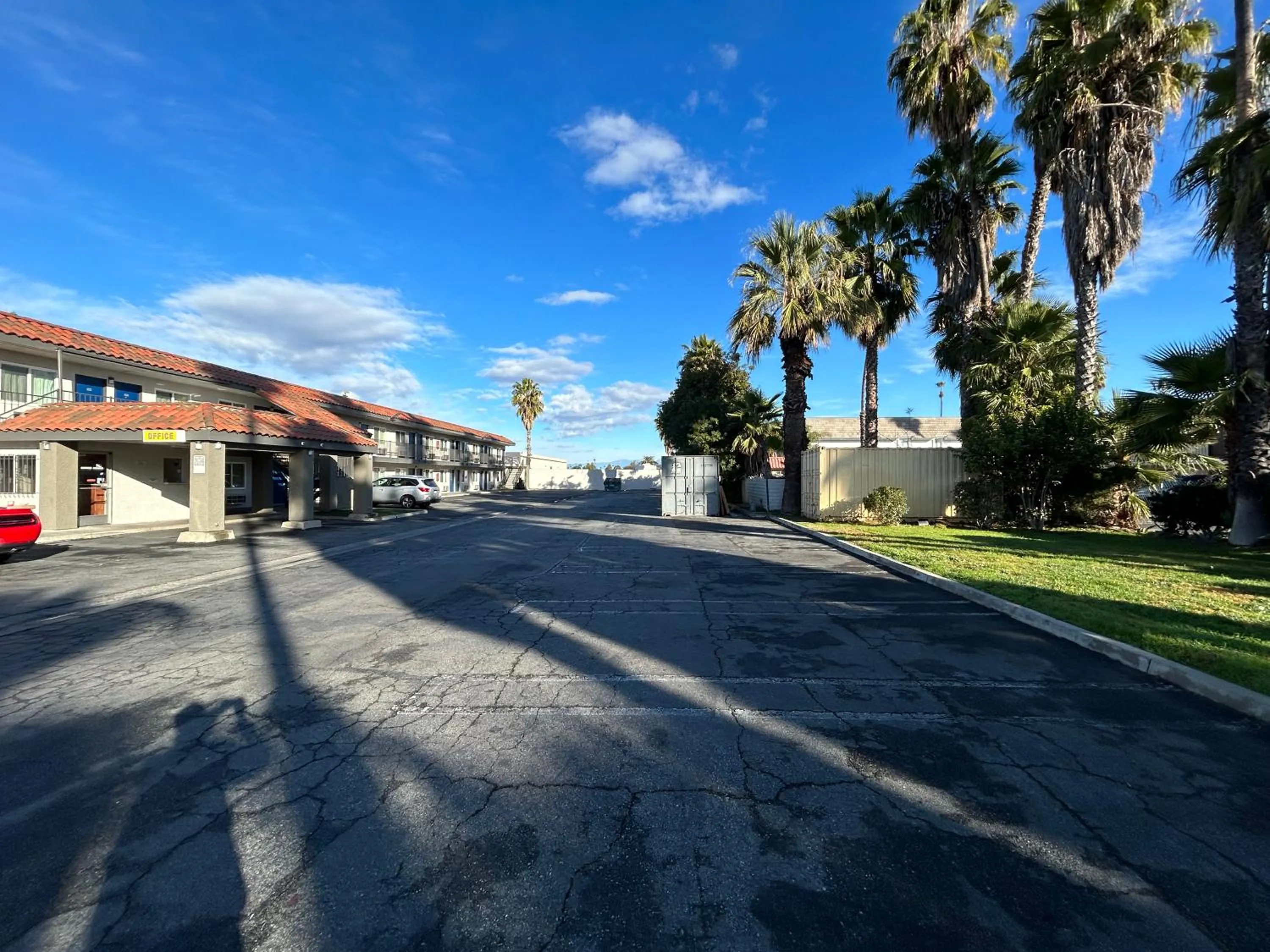 Property building in Studio 6 Hemet, CA