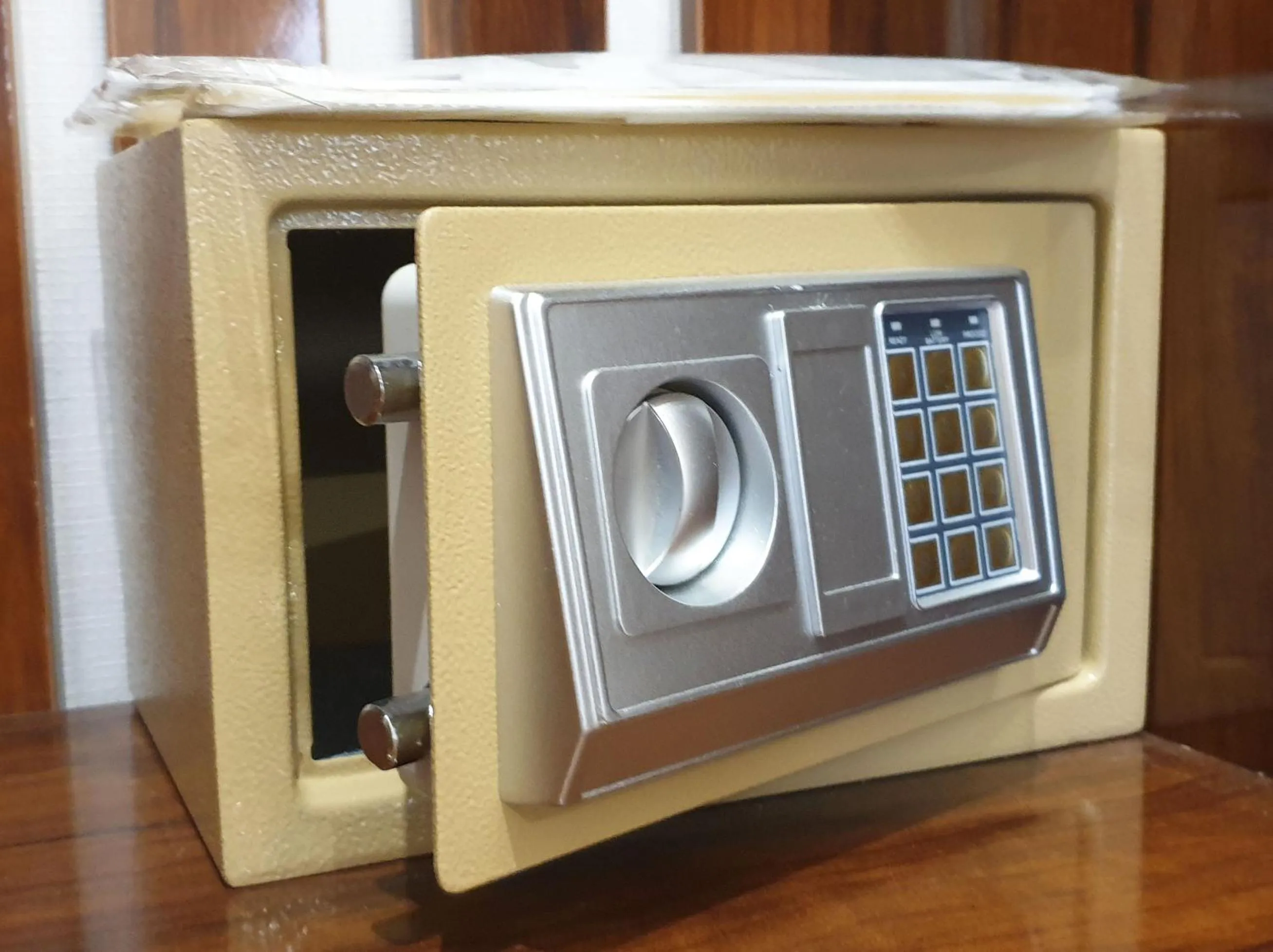 safe in Jahongir Premium