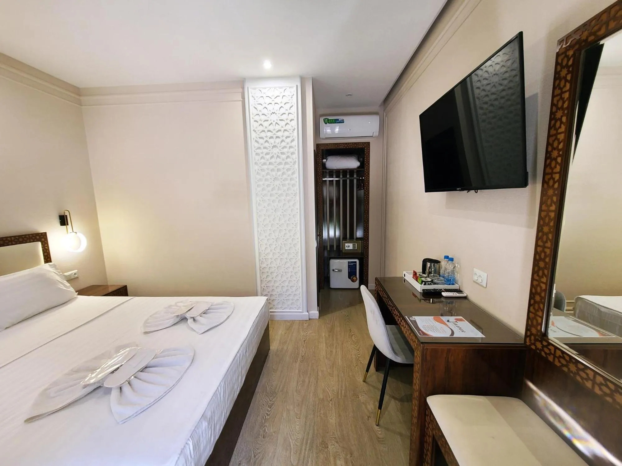 TV and multimedia, Bed in Jahongir Premium