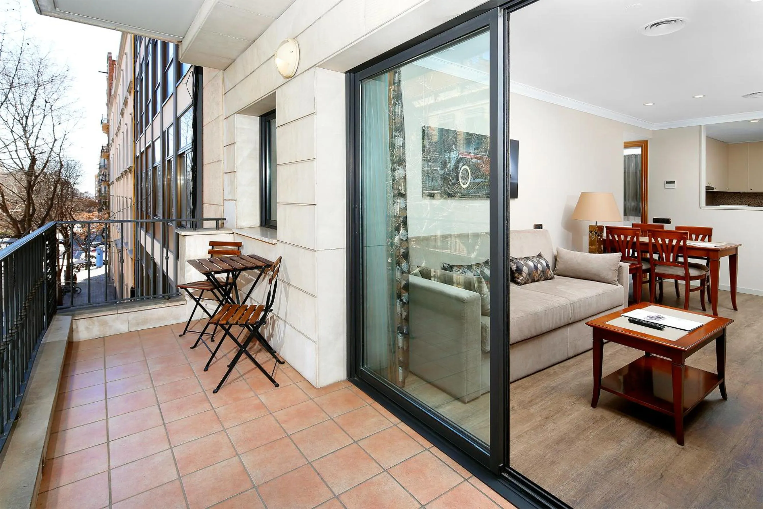 Balcony/Terrace in Apartaments-Hotel Hispanos 7 Suiza