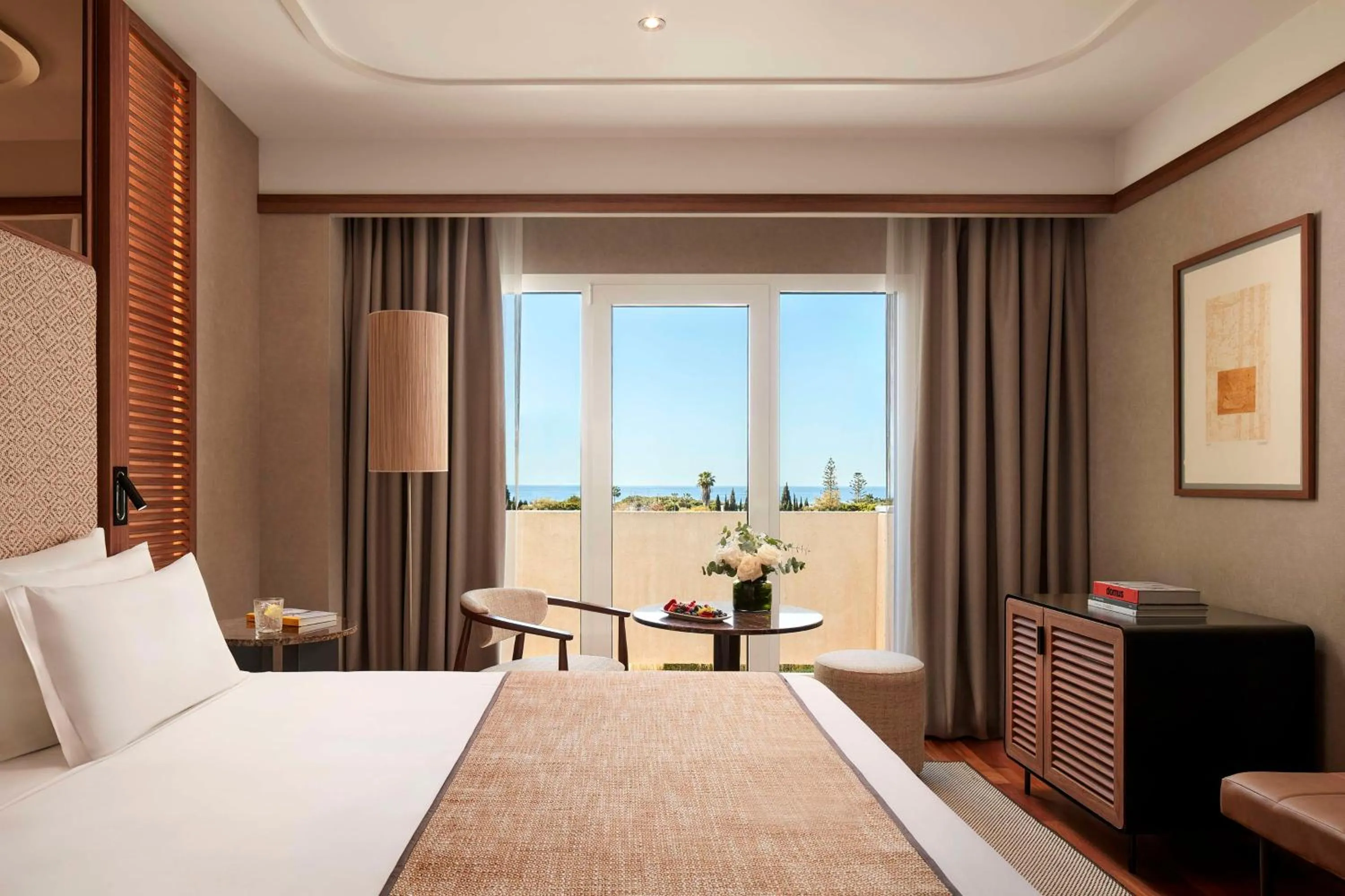 Bedroom, Bed in NH Collection Marbella