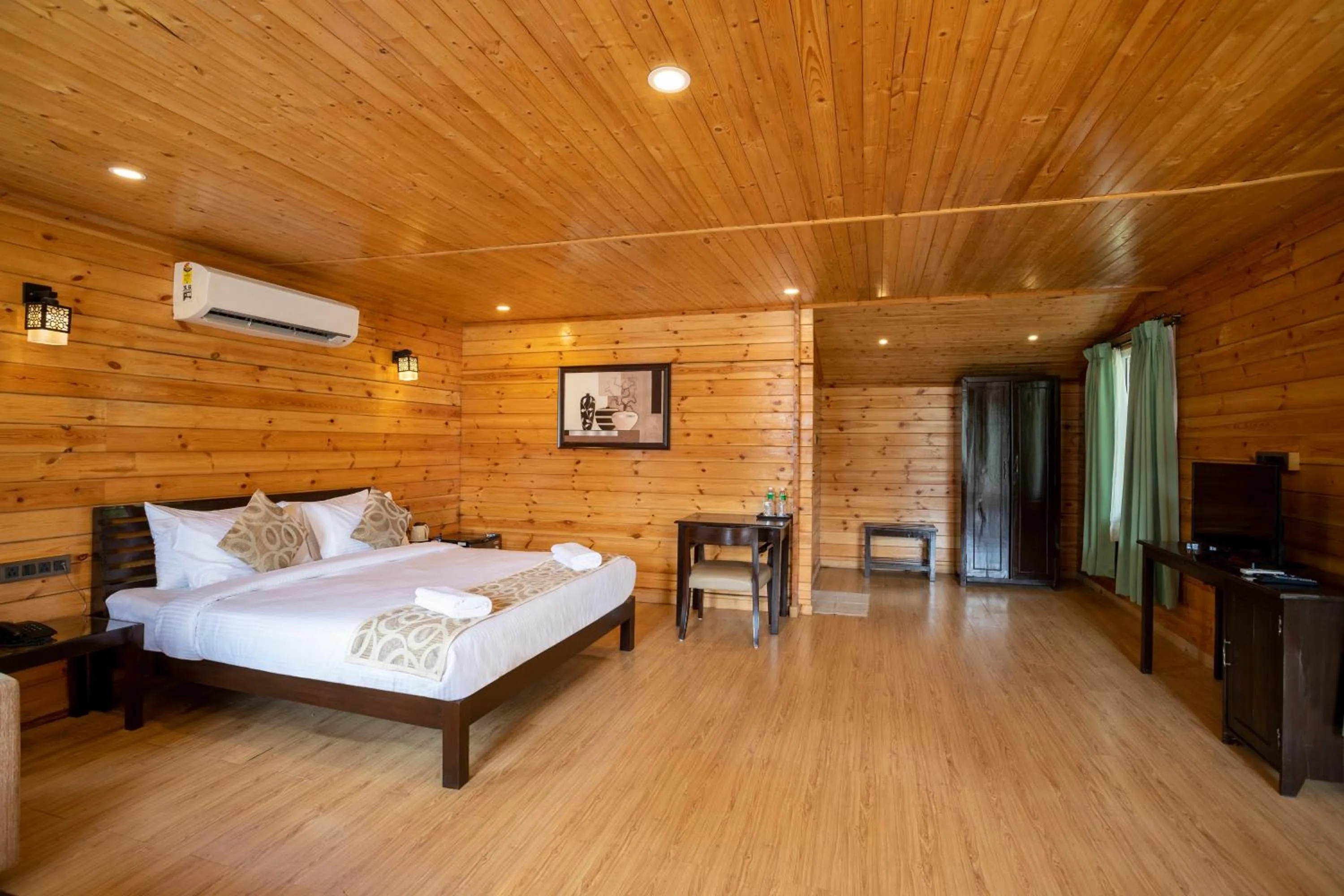 Bedroom, Bed in Stone Wood Riverfront Resort, Siolim