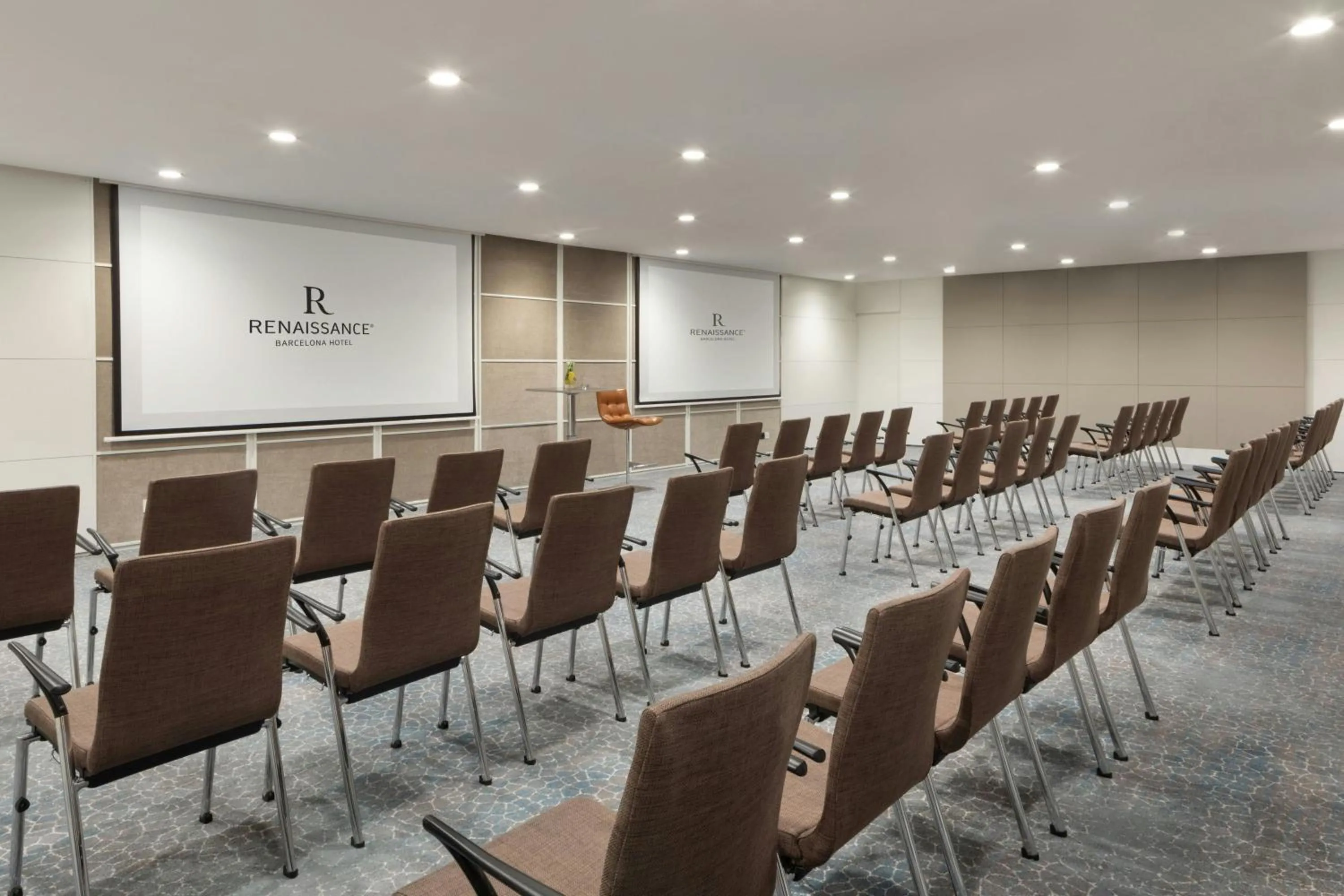 Meeting/conference room in Renaissance Barcelona Hotel