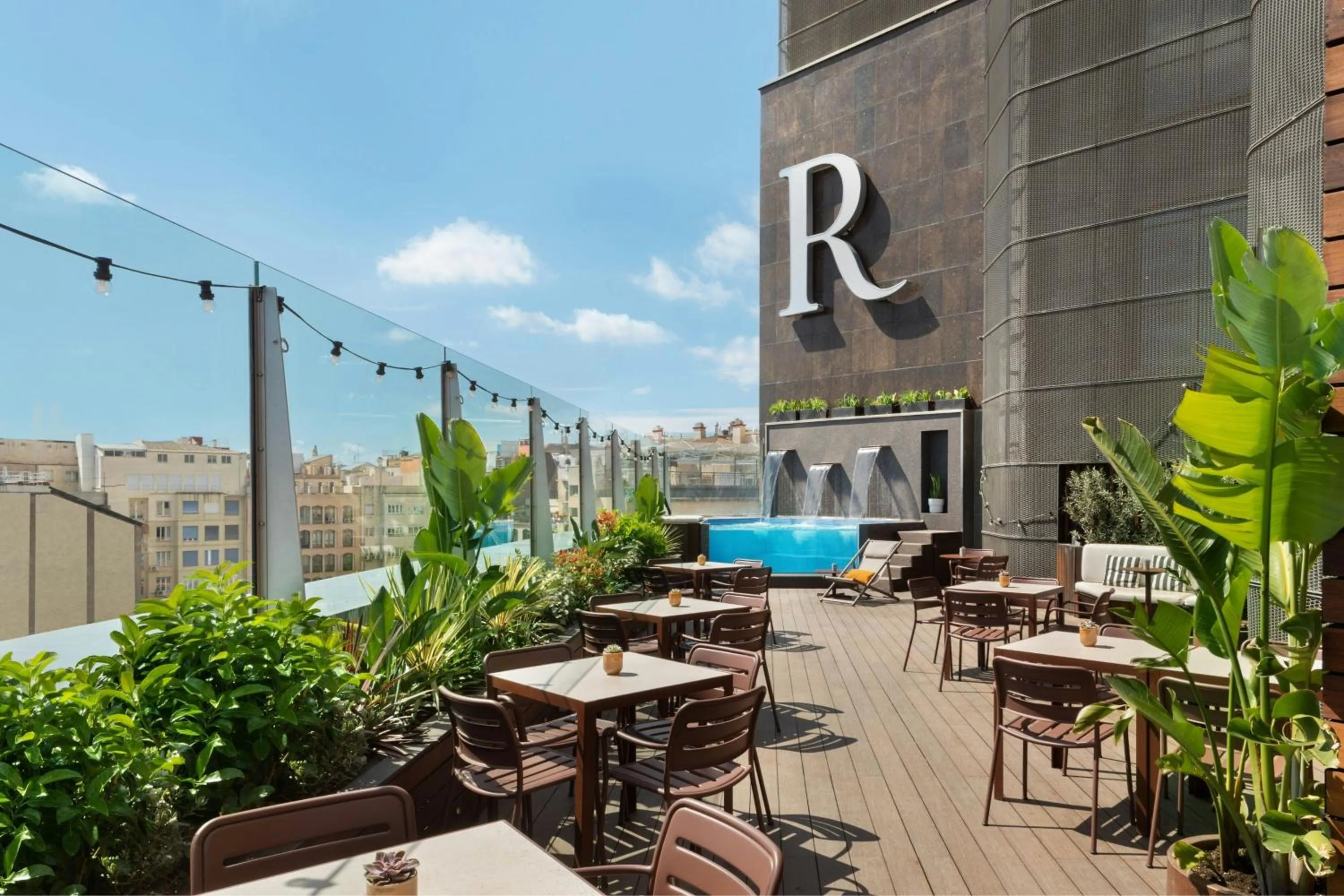 Restaurant/places to eat in Renaissance Barcelona Hotel