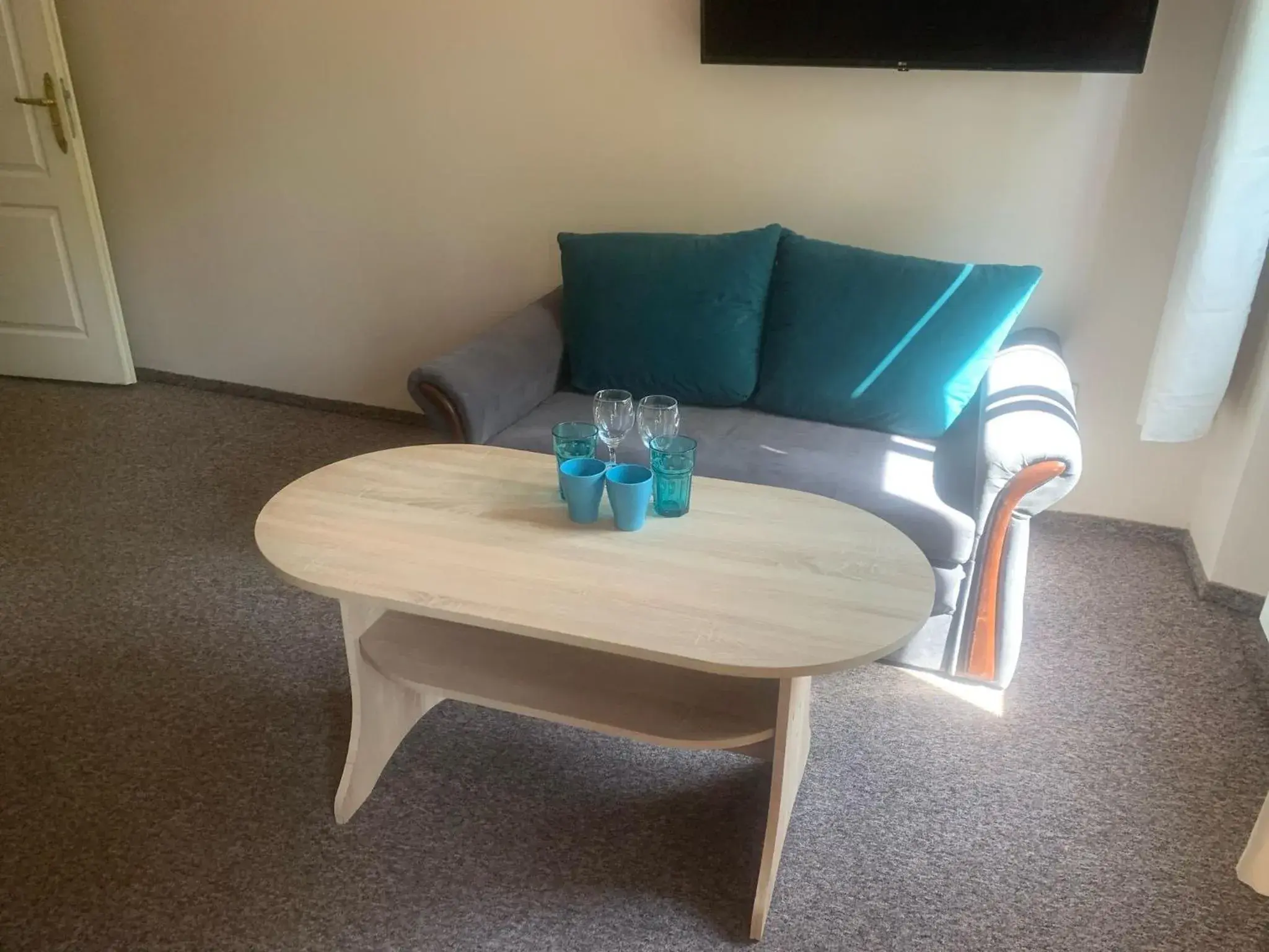 Standard Double or Twin Room in Thermal Apartments Standard Double or Twin Room in Thermal Apartments