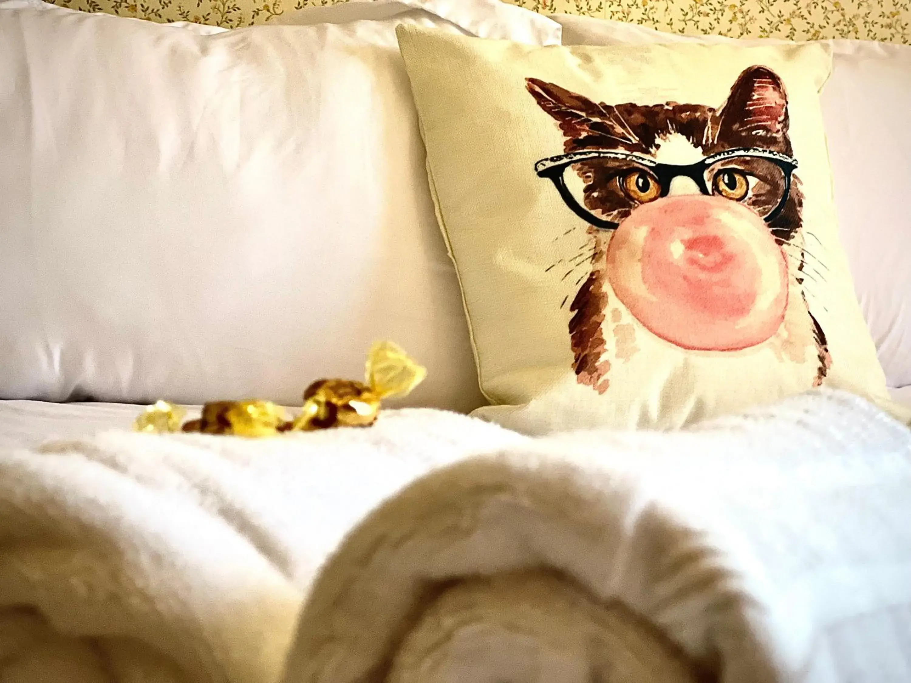 Deluxe Double Room with Shower in Hotel La More at The Bisbee Inn Deluxe Double Room with Shower in Hotel La More at The Bisbee Inn